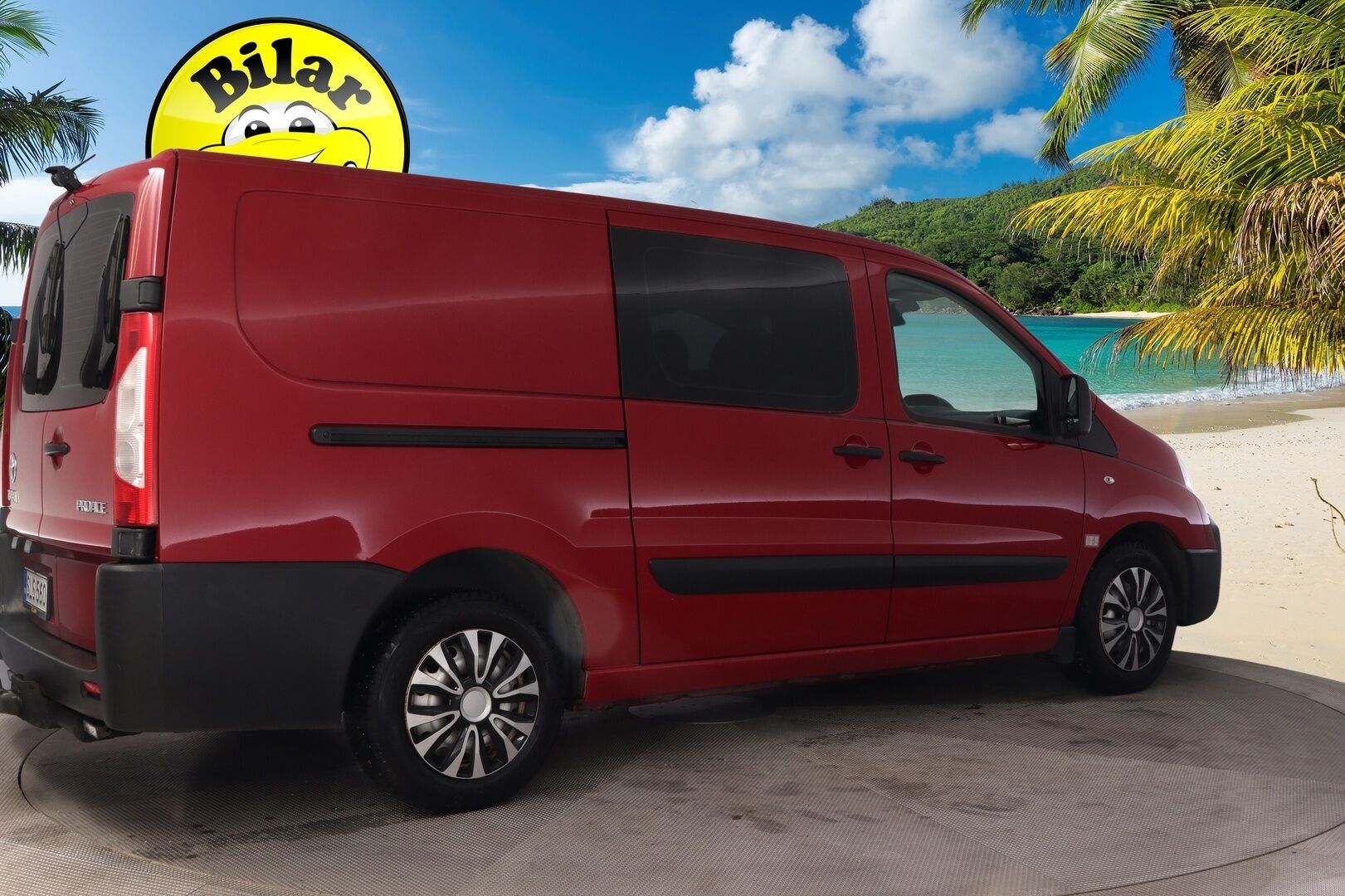 Toyota Proace 2016 L2H1 2,0 D 128 Active 5-ovinen *Webasto / Koukku / Kamera / Vakkari / 2x hyvät renkaat* - Suomiauto / ei adblueta / Läpijuostava - HULLU BLACKWEEK KORKOTARJOUS 2,49%