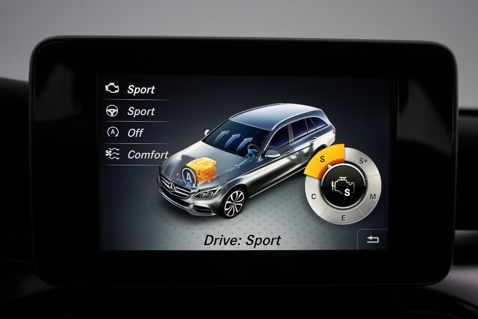 Mercedes-Benz C 2015 200 T A Premium Business - Suomi- auto | LED | Vakkari | Lohkolämmitin | Tutkat | Sporttipenkit | Kahdet renkaat aluvantein | Seuraava katsastus 4.2027