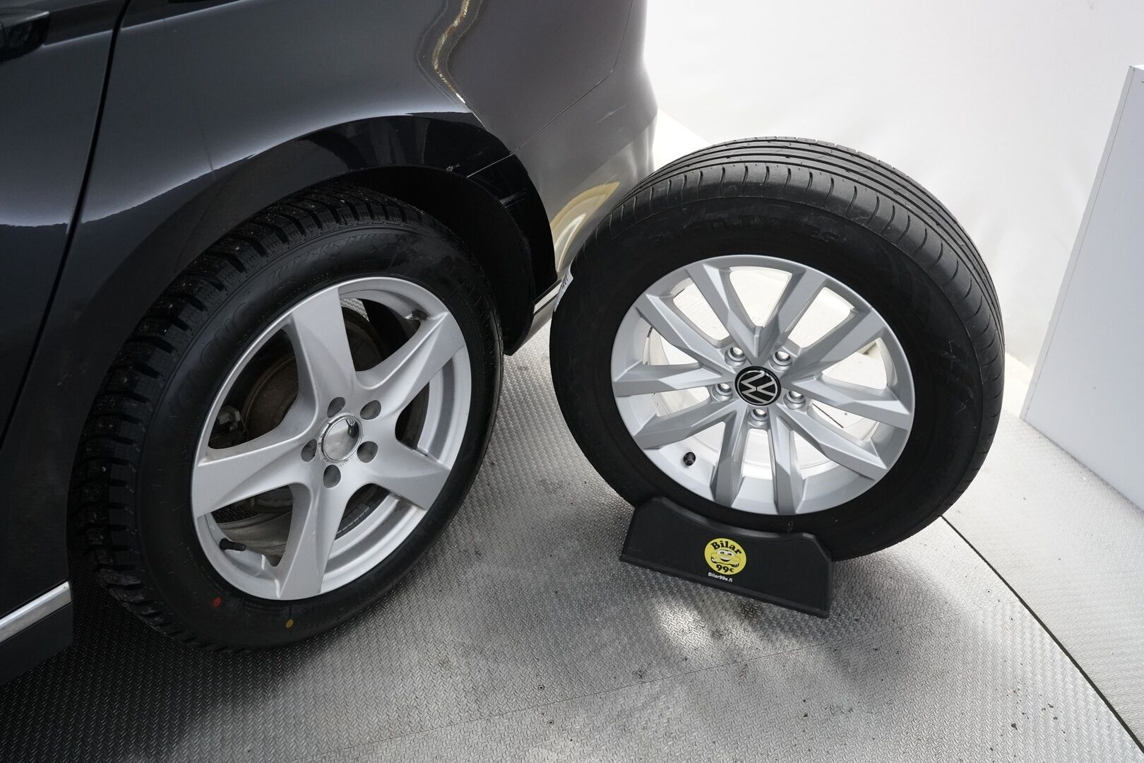 Volkswagen Passat 2015 Variant Highline 2,0 TDI 110 kW (150 hv) BlueMotion Technology DSG-aut. *ACC / Nahat / Webasto / Keyless* - Suomi-auto / Kahdet renkaat vanteilla / Juuri huollettu - HULLUT AVAJAISHULINAT KORKOTARJOUS 3,29 %