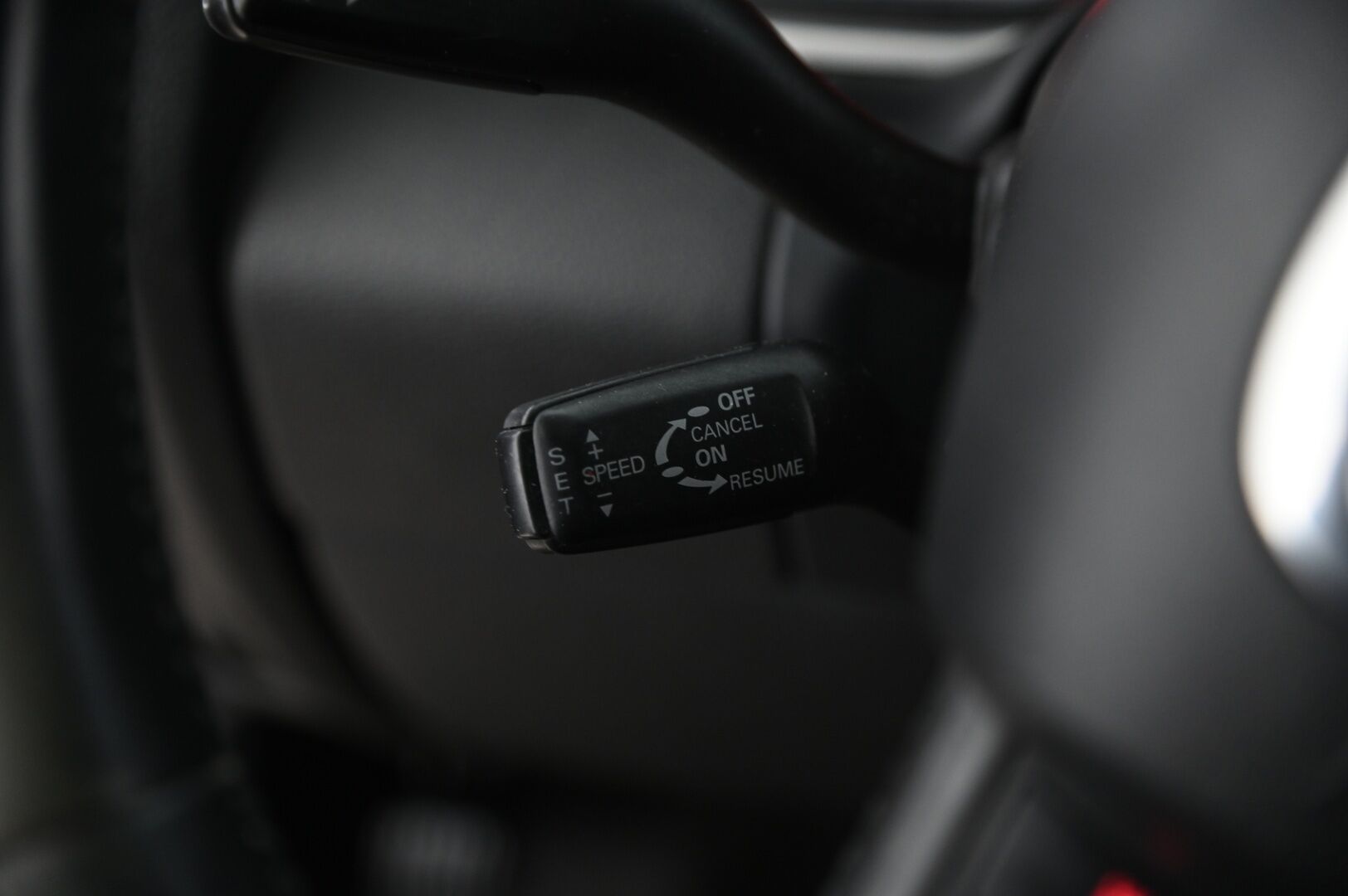 Audi Q7 2007 Q7 Farmari S-line *P-kamera / lohko / vetokoukku* - *Yritysoutlet - Myydään vain yrityksille!* - HULLUT AVAJAISHULINAT KORKOTARJOUS 3,29 %