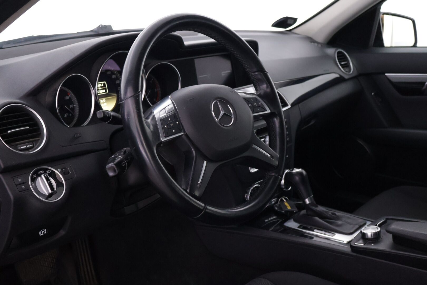 Mercedes-Benz C 2011 250 CDI 4MATIC Farmari - Myydään Huutokaupat.com - | Webasto | Vakkari | Nelikko | LED-Lisäpitkä | NAVI | Tutkat | Koukku | Iso Comand | Sähkös.Istuimet |