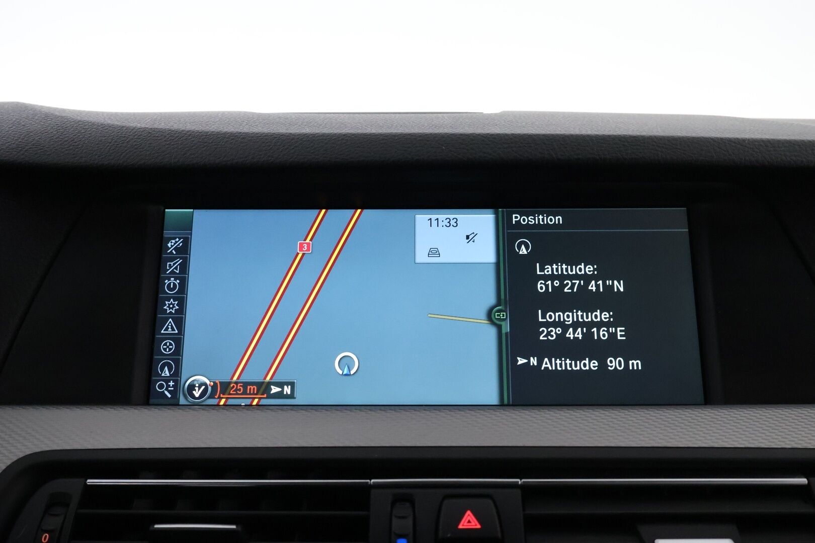 BMW 520 2012 F10 Sedan TwinPower Turbo aut M Sport * HiFi / Professional Navi / Lohko & Sisäpistoke / Kangas-Alcantara - Xenon / Sporttipenkit / Juuri tullut Tampereelle! - HULLU BLACKWEEK KORKOTARJOUS 2,49%