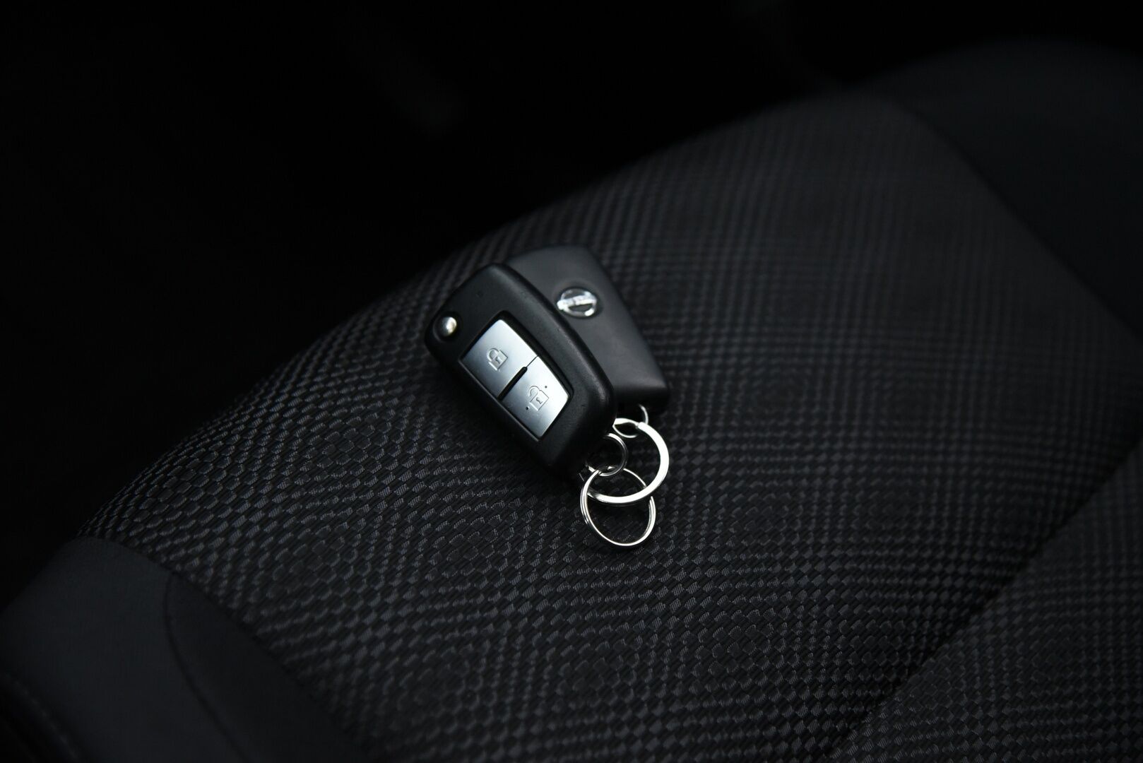 Nissan Qashqai 2015 DIG-T 163 Acenta 2WD 6M/T E6 Safety Pack / P-Tutkat / Vetokoukku / Lohko + sis. pistoke / Bluetooth - Suomi-Auto hyvällä huoltohistorialla! - HULLUT JOULUT KORKOTARJOUS 2,49% 