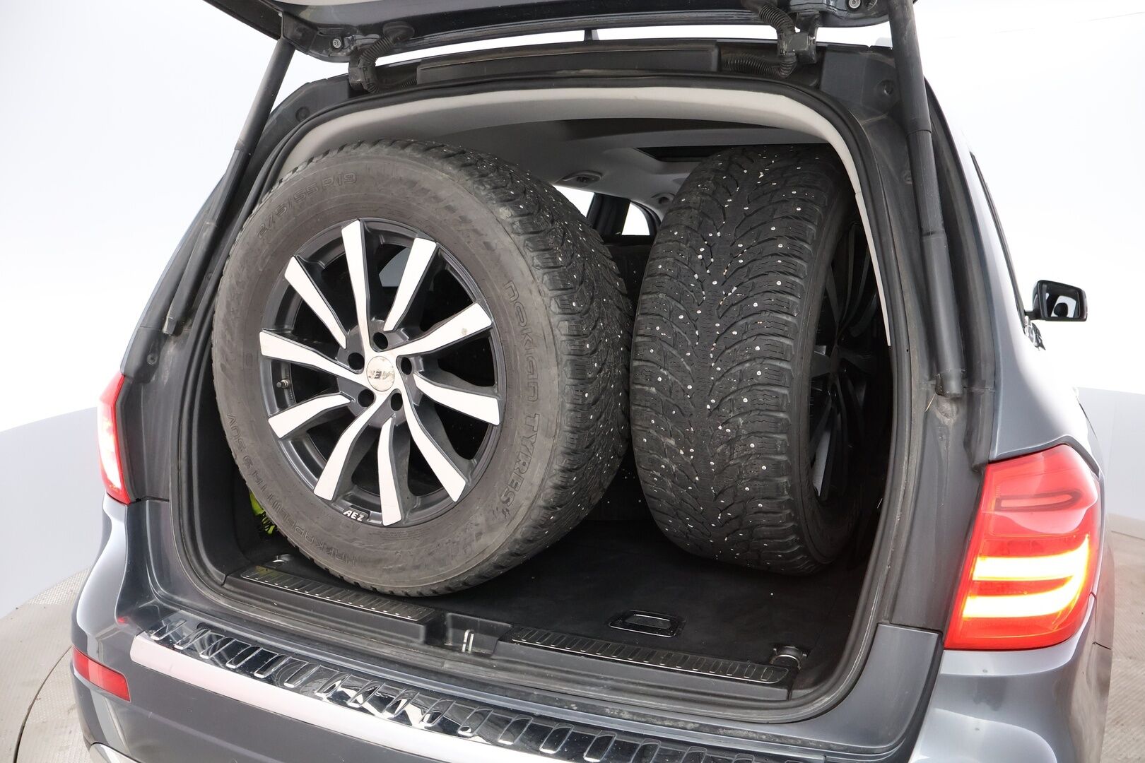 Mercedes-Benz GL 2014 350 BlueTec 4Matic - MYYNNISSÄ HUUTOKAUPAT.COM!!