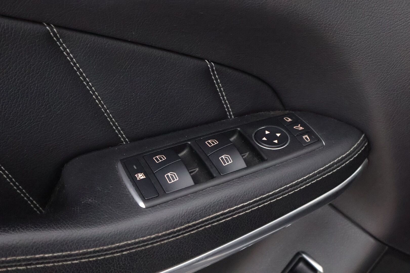 Mercedes-Benz GL 2014 350 BlueTec 4Matic - MYYNNISSÄ HUUTOKAUPAT.COM!!