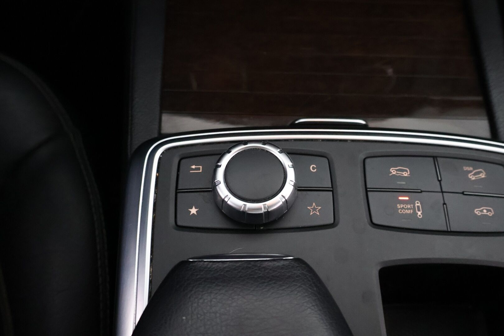 Mercedes-Benz GL 2014 350 BlueTec 4Matic - MYYNNISSÄ HUUTOKAUPAT.COM!!