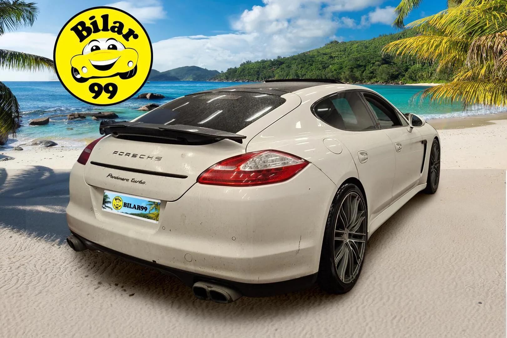 Porsche Panamera 2010 Turbo - | Sport Chrono | Ilma-alusta | Viilennetyt ja lämmitetyt täysnahkaiset etuistuimet muistilla | Bose | Kattoluukku | Alcantara kattoverhoilu | Kahdet renkaat alumiinivanteilla | P.kamera | 