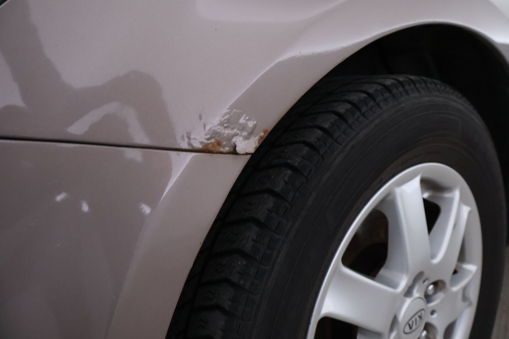 Toyota Avensis 2010 1,6 Valvematic Linea Sol 4ov *MYYDÄÄN HUUTOKAUPAT.COM*