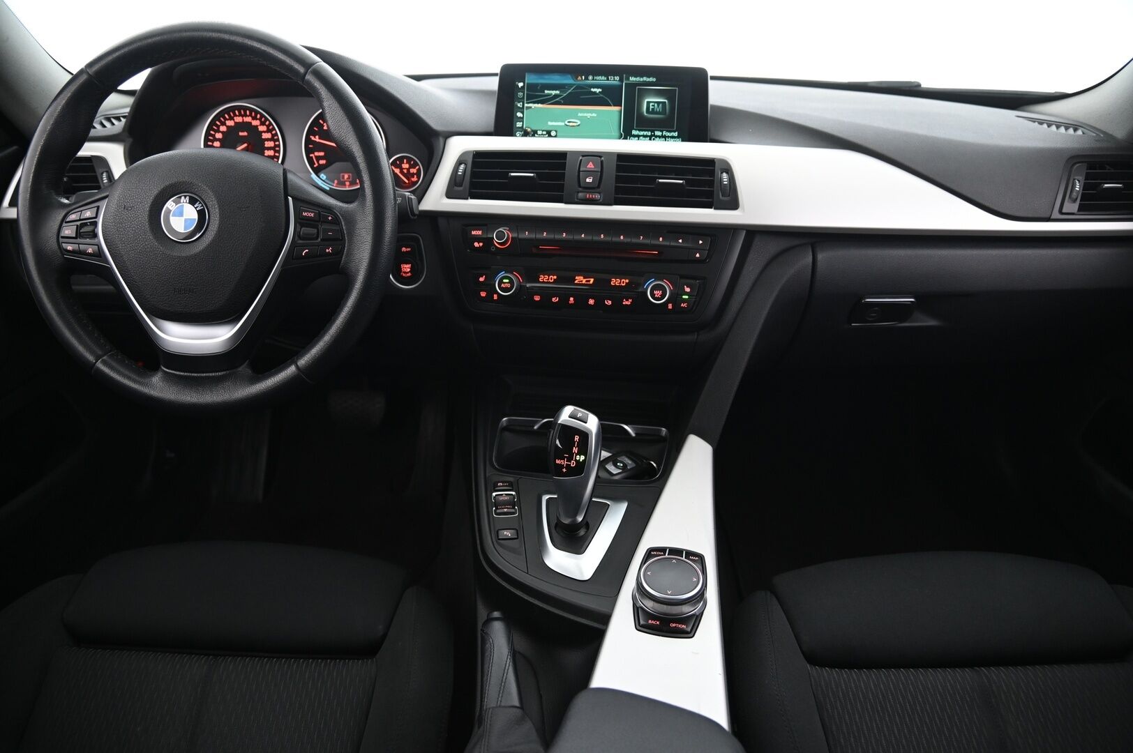 BMW 420 2017 F36 Gran Coupe 420i A xDrive Edition LCI *Suomi-Auto / ACC / HUD / Navi / Lasikattoluukku / Urheiluistumet* - *Juuri saapunut! / Lohko / Kessy / 2X renkaat*