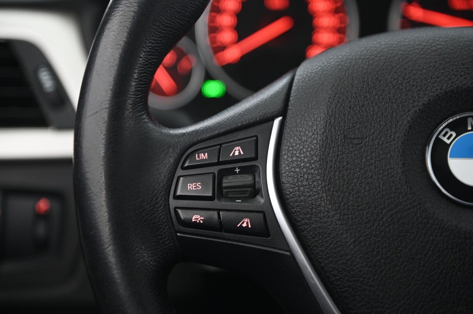 BMW 420 2017 F36 Gran Coupe 420i A xDrive Edition LCI *Suomi-Auto / ACC / HUD / Navi / Lasikattoluukku / Urheiluistumet* - *Juuri saapunut! / Lohko / Kessy / 2X renkaat*