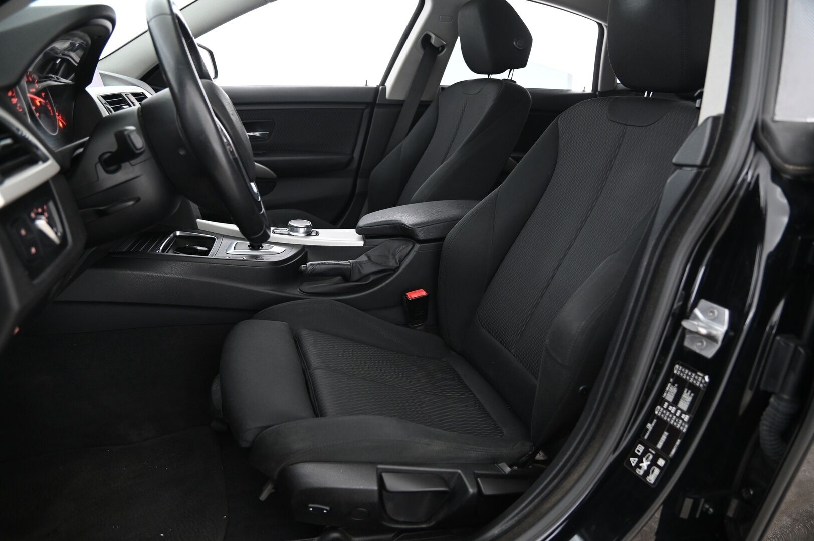 BMW 420 2017 F36 Gran Coupe 420i A xDrive Edition LCI *Suomi-Auto / ACC / Koukku / HUD / Navi / Lasikattoluukku / Urheiluistumet* - *Juuri katsastettu! / Lohko / Kessy / 2X renkaat*