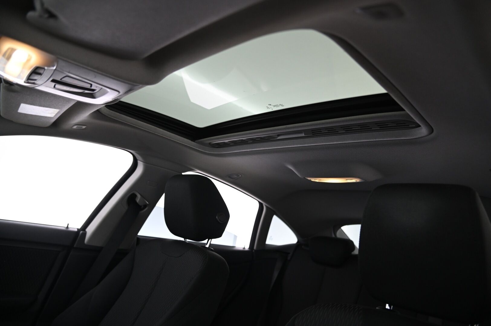 BMW 420 2017 F36 Gran Coupe 420i A xDrive Edition LCI *Suomi-Auto / ACC / HUD / Navi / Lasikattoluukku / Urheiluistumet* - *Juuri saapunut! / Lohko / Kessy / 2X renkaat*