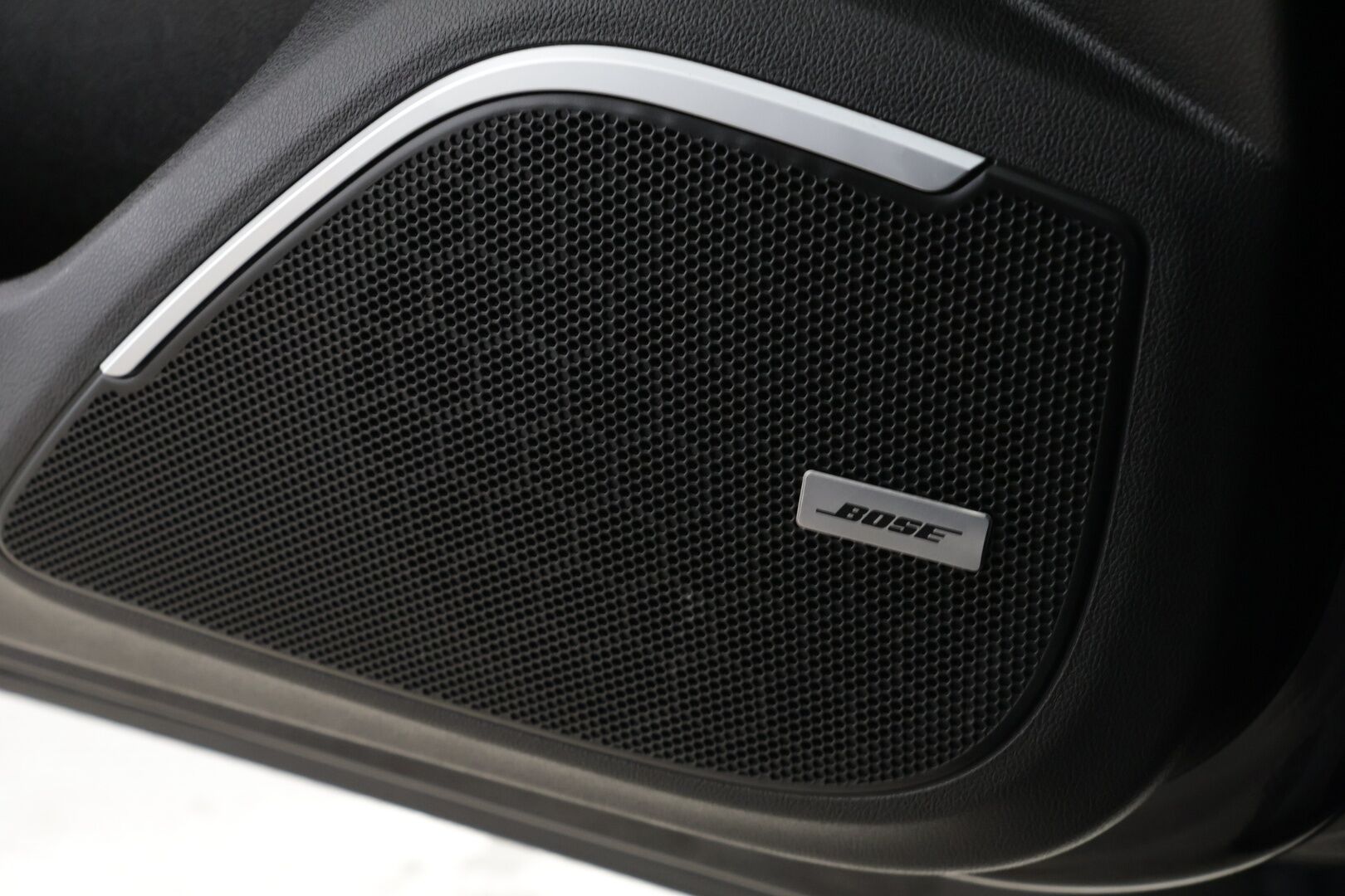 Renault Megane 2017 Sport Tourer Energy TCe 130 Bose / Suomi-auto / Bose / Avaimeton kulku / Navi / Hieronta