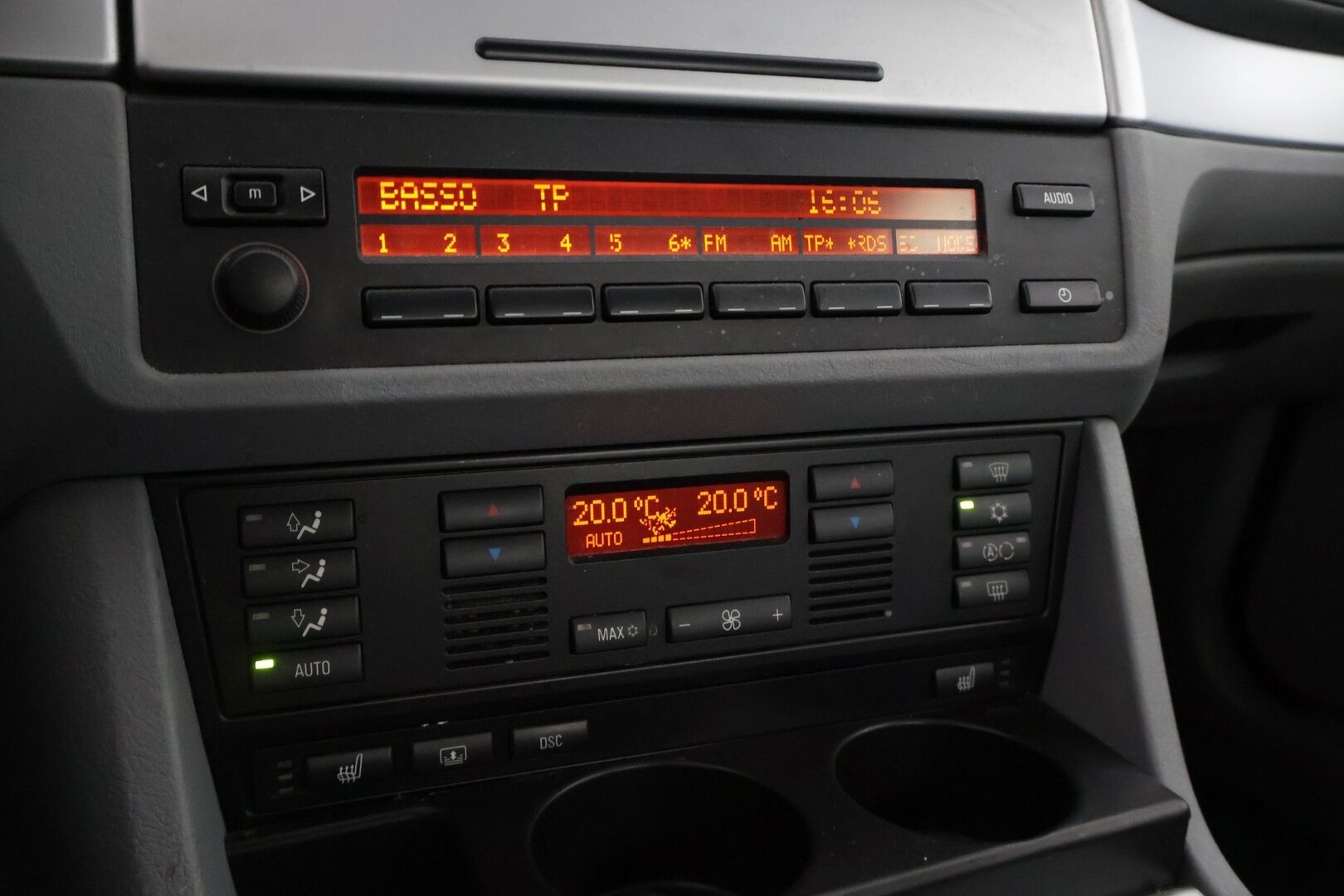BMW 530 2001 530i Sedan (AA) 4ov 2970cm3 - * Myydään Huutokaupat.com * 