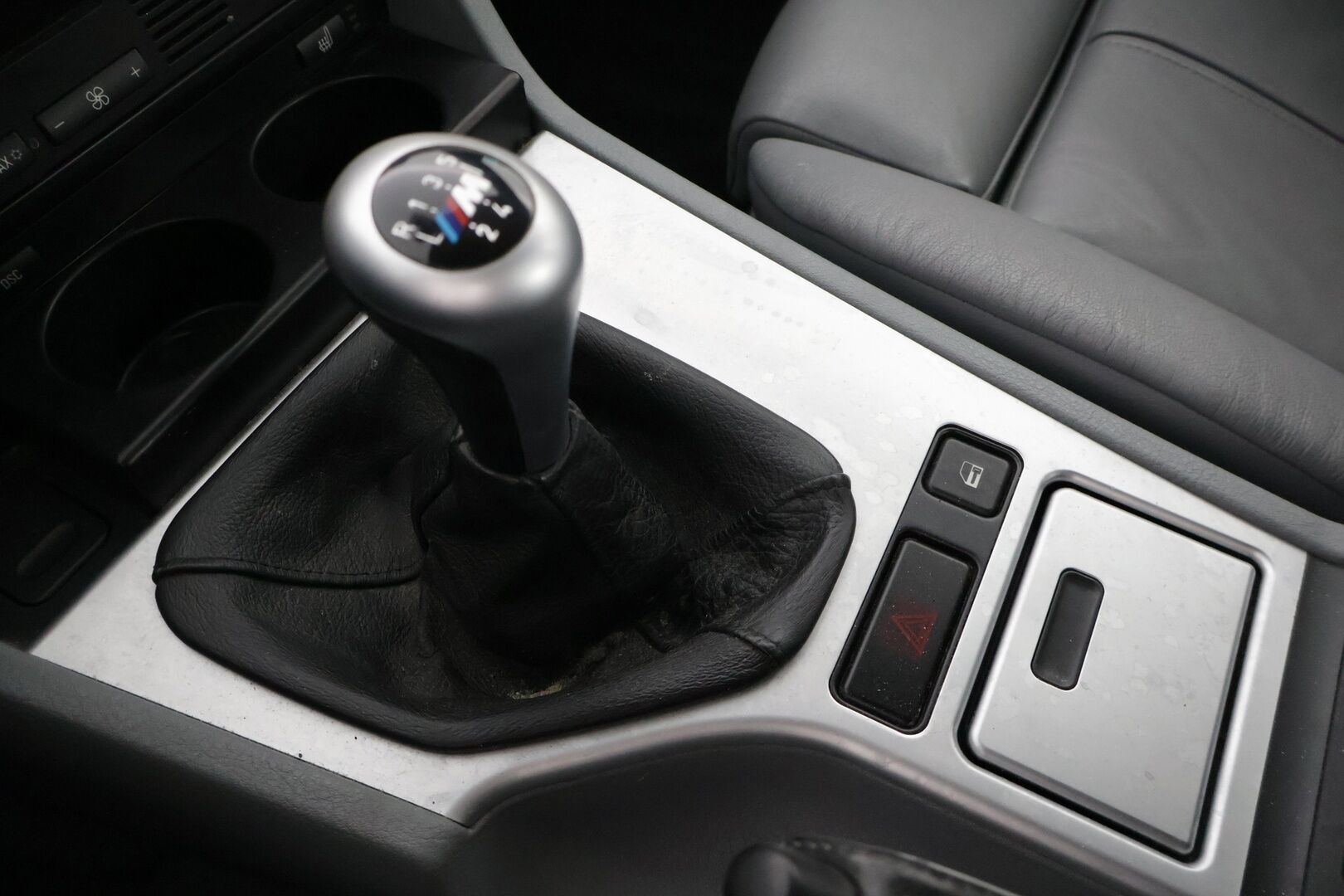 BMW 530 2001 530i Sedan (AA) 4ov 2970cm3 - * Myydään Huutokaupat.com * 