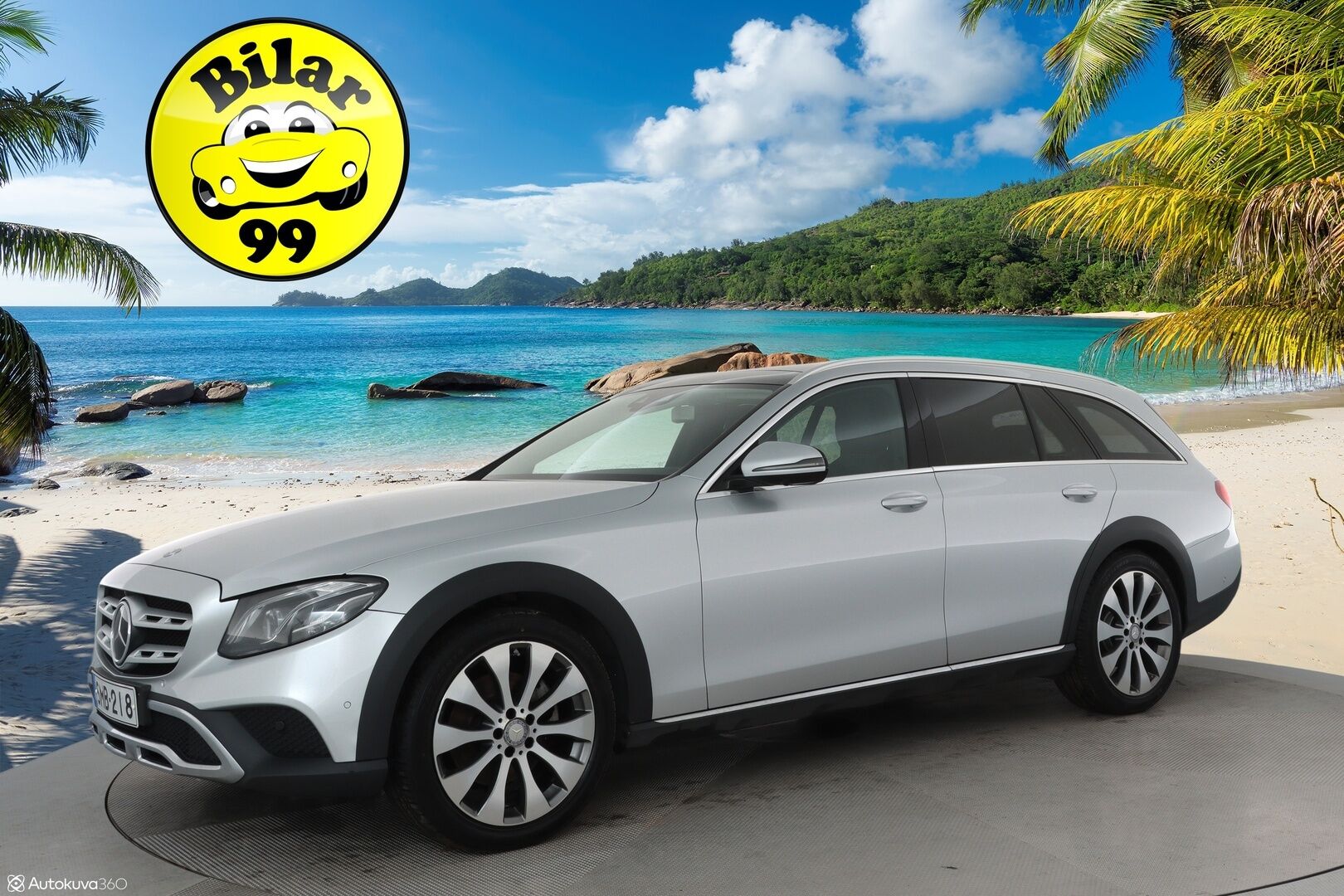 Mercedes-Benz E 2017 220 d 4Matic T A All-Terrain **HUD / Distronic+ / Panorama / Webasto / Ilma-alusta / Multibeam LED / Koukku** - 3,99 % KORKOTARJOUS TÄHÄN AUTOON - Huippuvarusteet! / 360 Kamera / Keyless / Apple&Android / Sporttipenkit