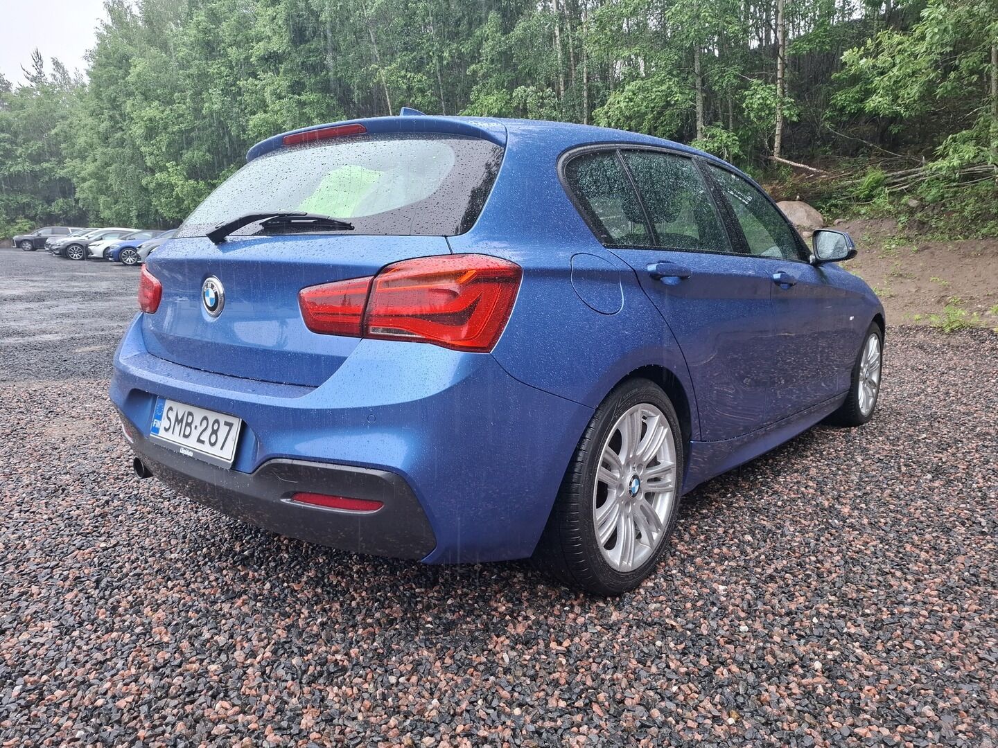 BMW 118 2017 F20 Hatchback 118i Business M Sport ** Alcantara Sporttipenkit / Vakkari / P.tutka / TULOSSA
