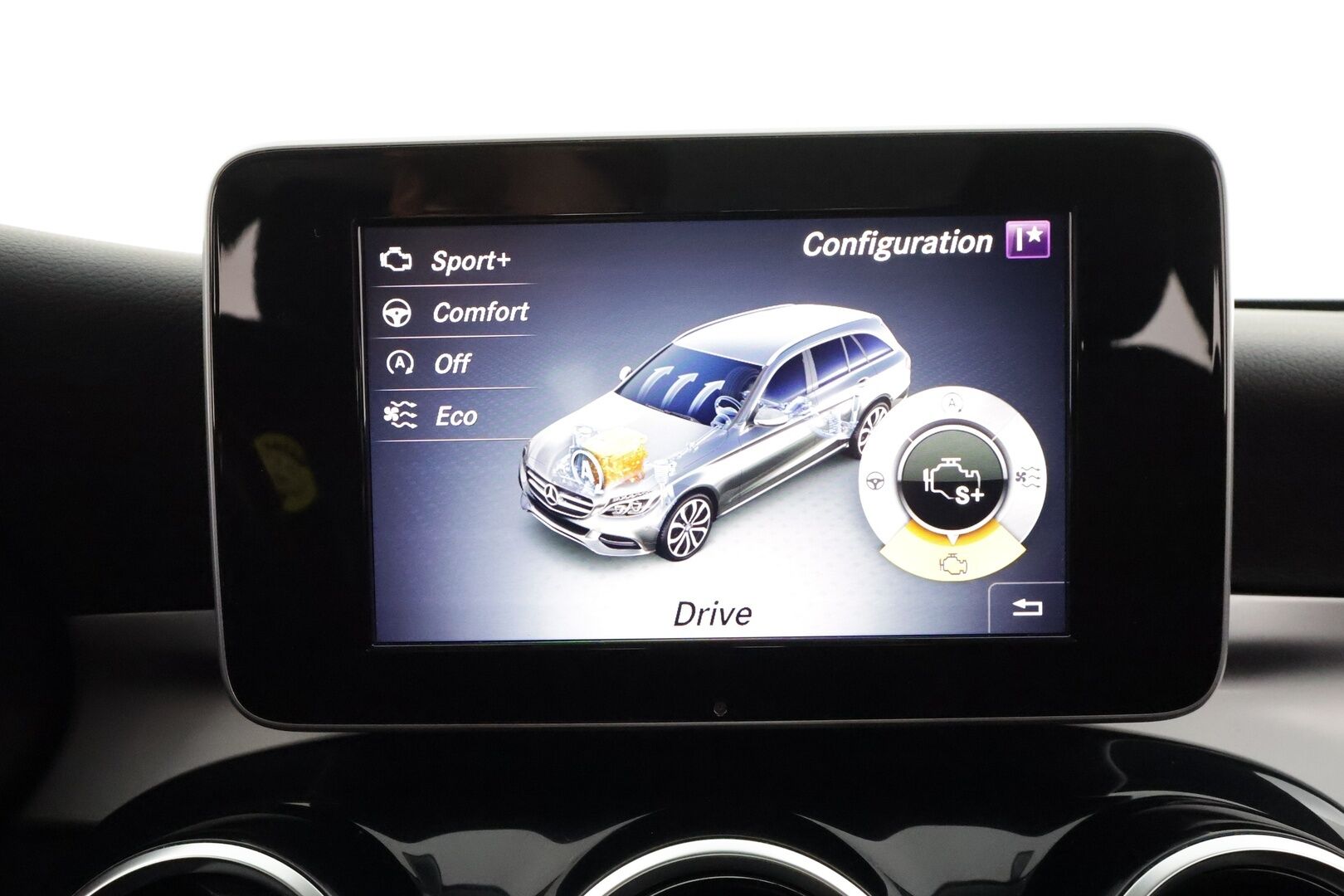 Mercedes-Benz C 2017 200 T Edition 4MATIC * Suomi-auto / ILS-LED / Sportpenkit / P.Tutkat / Vakkari / Bluetooth / Sisätilanlämmitin * - Kahdet renkaat - HULLU BLACKWEEK KORKOTARJOUS 2,49%