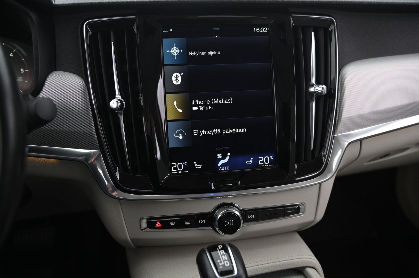Volvo S90 2017 D4 AWD Inscription aut - 360° Kamera | Webasto | P.Kamera | Pilot assist | ACC | 2x renkaat&alumiinivanteet 