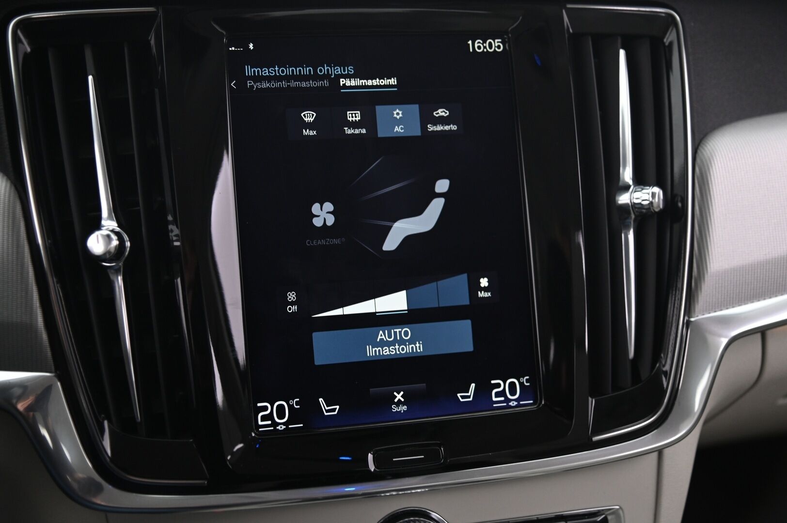 Volvo S90 2017 D4 AWD Inscription aut - 360° Kamera | Webasto | P.Kamera | Pilot assist | ACC | 2x renkaat&alumiinivanteet 