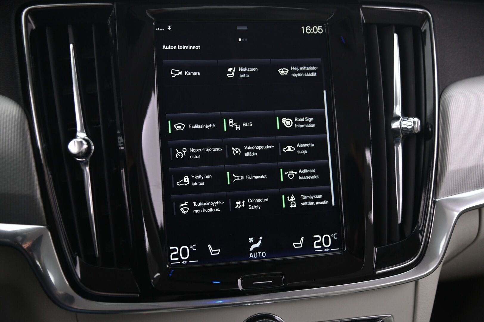 Volvo S90 2017 D4 AWD Inscription aut - 360° Kamera | Webasto | P.Kamera | Pilot assist | ACC | 2x renkaat&alumiinivanteet 