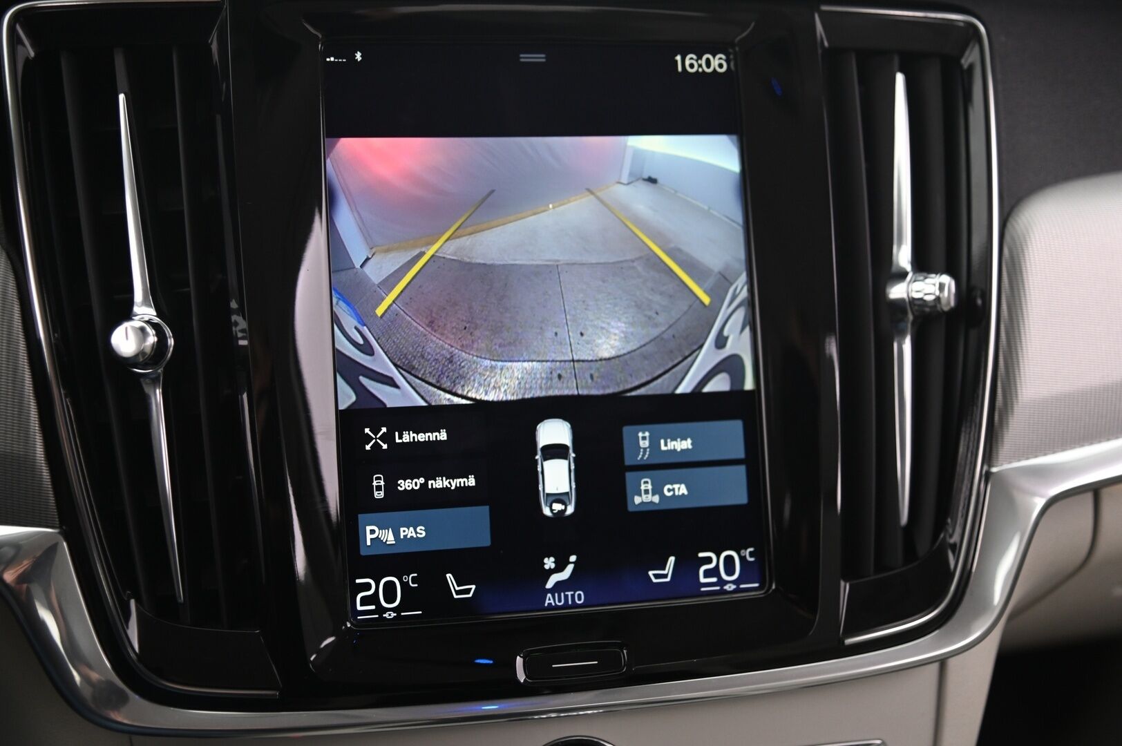 Volvo S90 2017 D4 AWD Inscription aut - 360° Kamera | Webasto | P.Kamera | Pilot assist | ACC | 2x renkaat&alumiinivanteet 