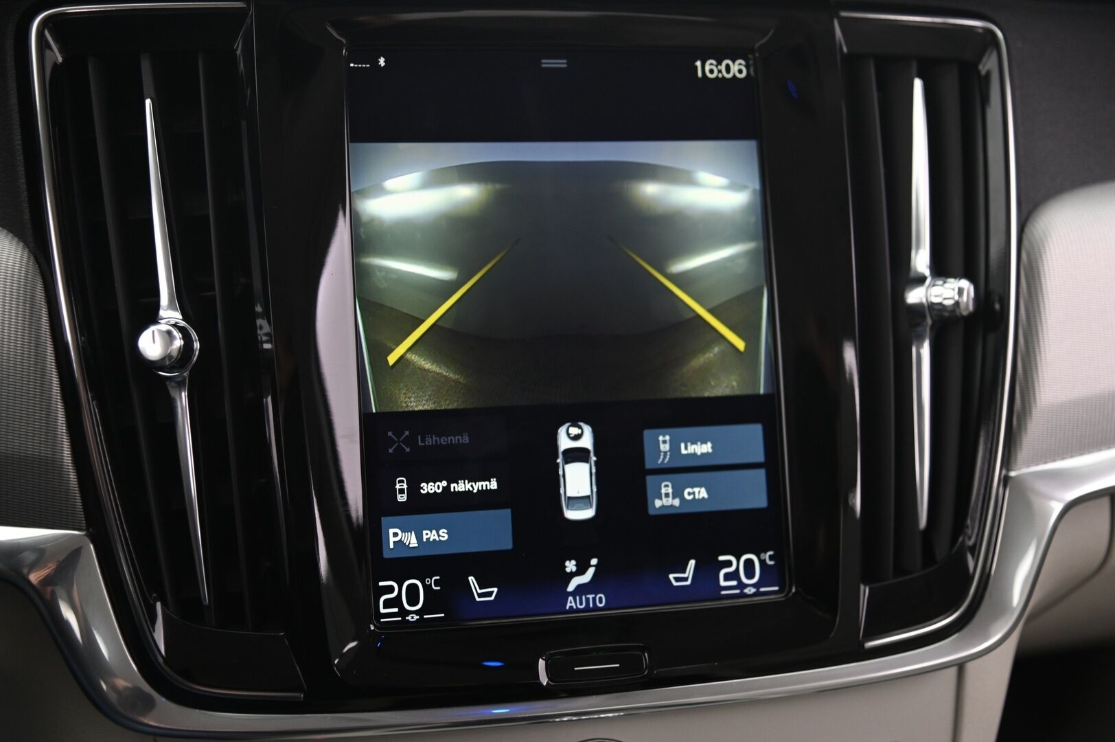 Volvo S90 2017 D4 AWD Inscription aut - 360° Kamera | Webasto | P.Kamera | Pilot assist | ACC | 2x renkaat&alumiinivanteet 