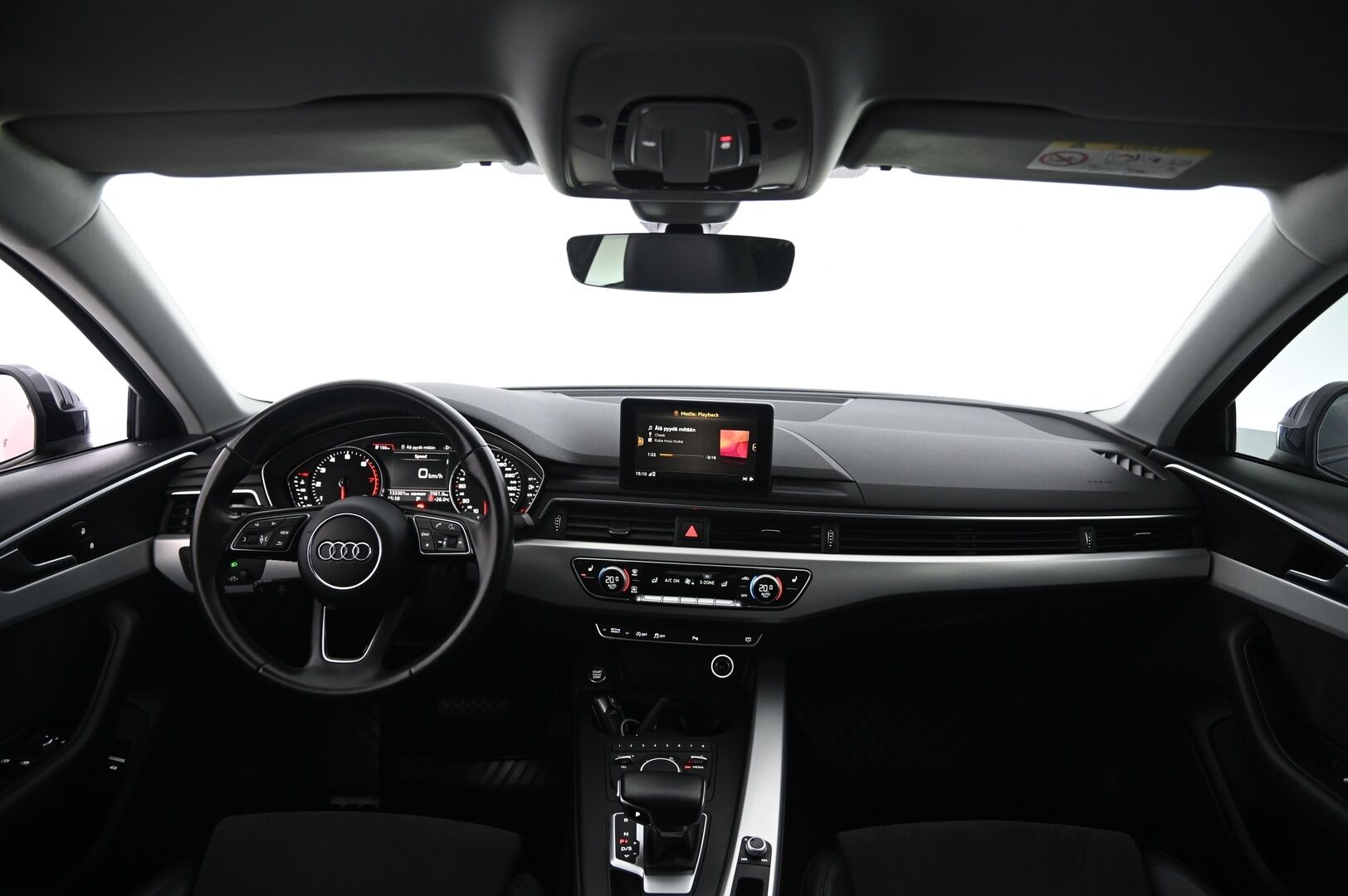 Audi A4 2017 Sedan S line Pro Business Sport 2,0 TFSI 140 kW S tronic *Webasto / S.Koukku / Navi / LED *