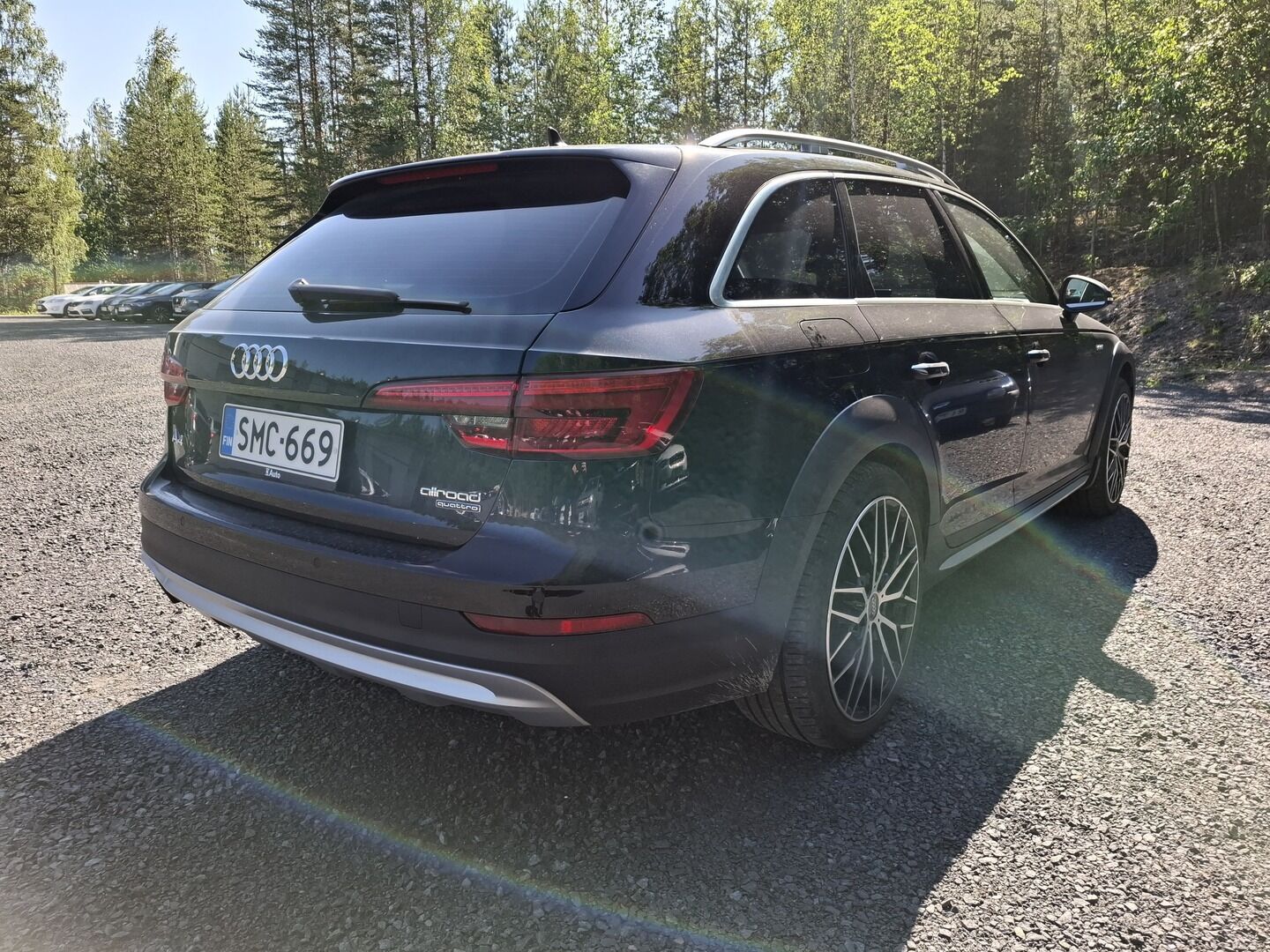 Audi A4 allroad quattro 2017 Land of quattro Edition 2,0 TDI 120 kW quattro S tronic **B&O / Matrix led / Webasto Koukku / TULOSSA