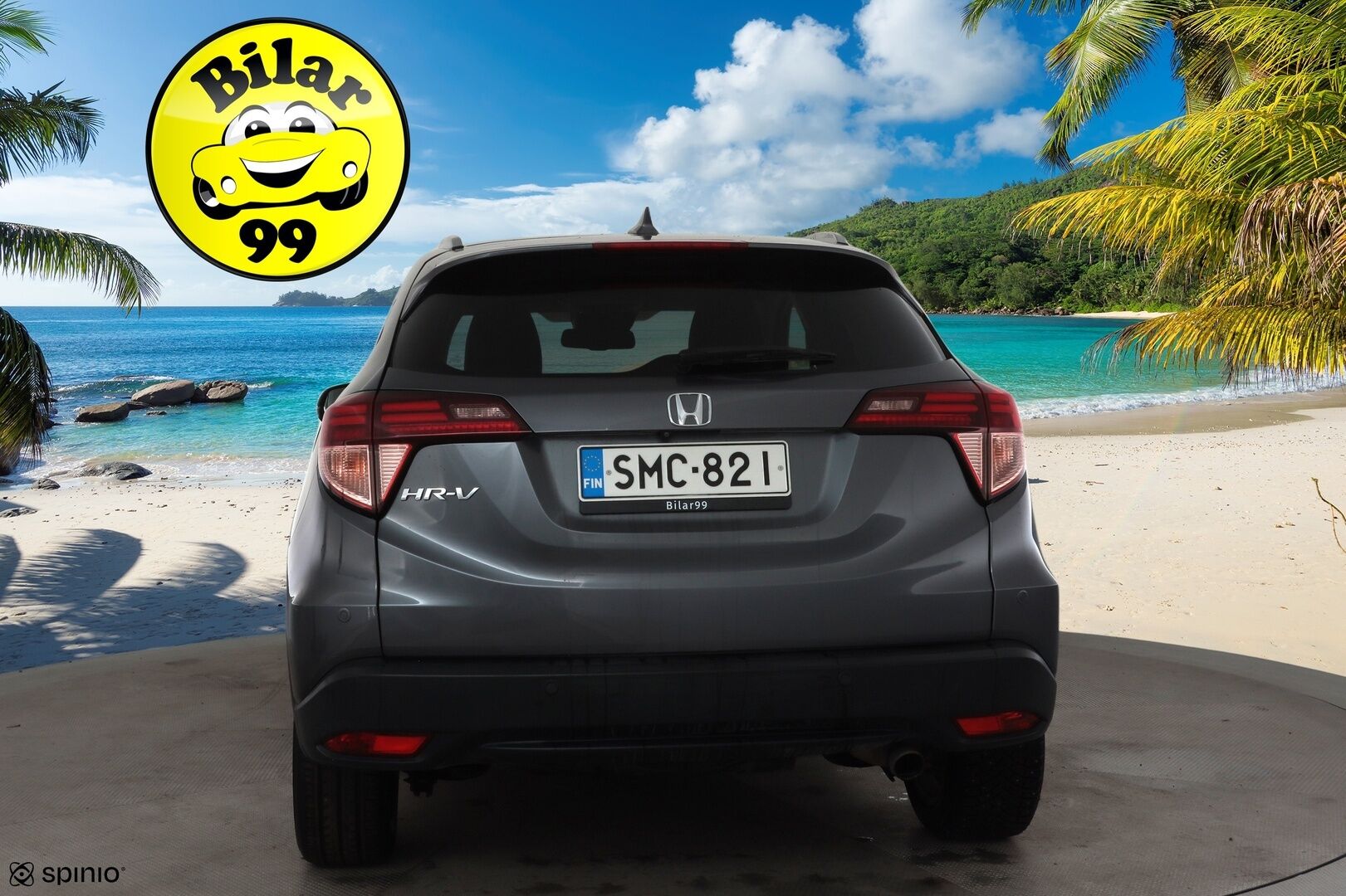 Honda HR-V 2017 1,5 Executive CVT * Panorama / Lohkolämmitin / LED / P.kamera / Vakkari / Kaistavahti / Navi * - Merkkihuollot / Suomi-auto / Kahdet renkaat aluvanteilla