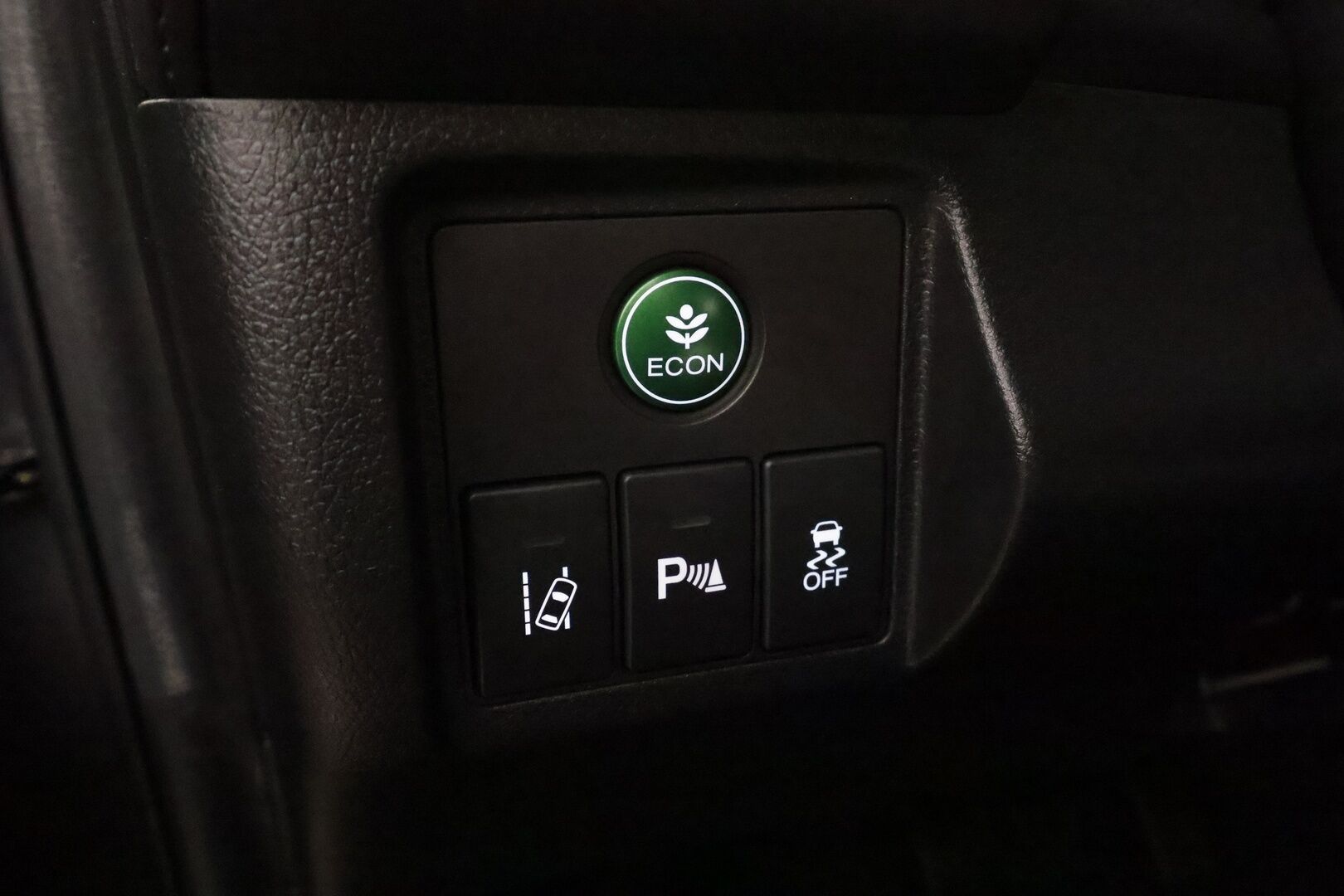 Honda HR-V 2017 1,5 Executive CVT * Panorama / Lohkolämmitin / LED / P.kamera / Vakkari / Kaistavahti / Navi * - Merkkihuollot / Suomi-auto / Kahdet renkaat aluvanteilla