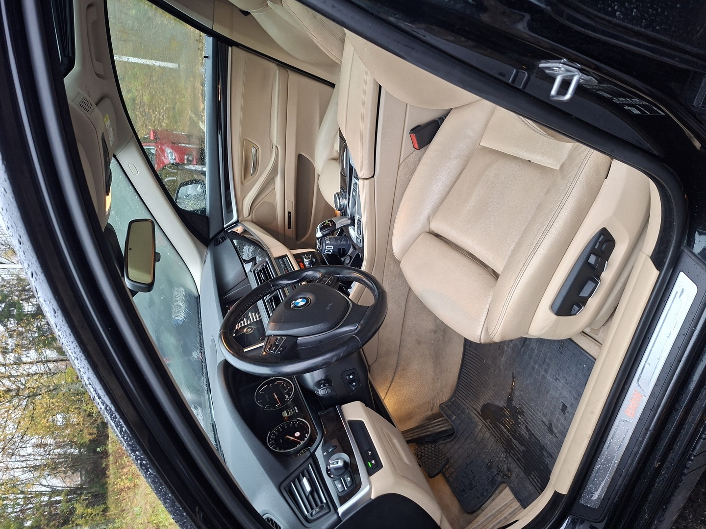 BMW 520 520d Farmari (AC) 4ov 1995cm3 A 2015, bild 3/3