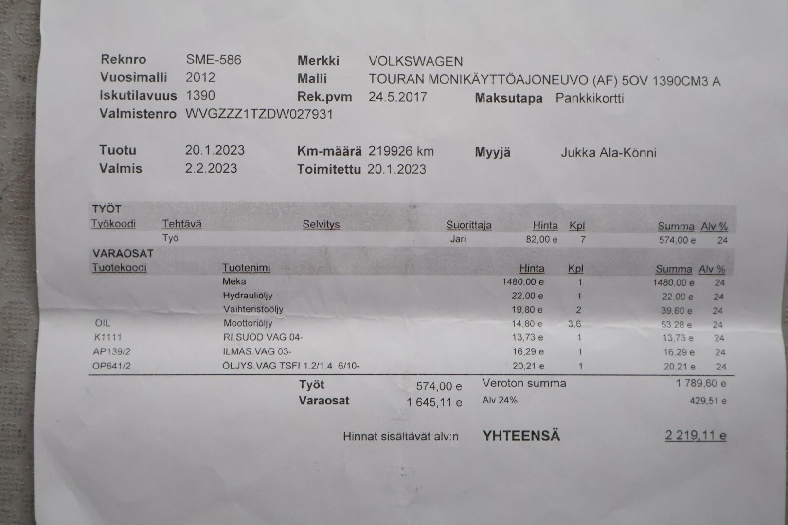 Volkswagen Touran 2012 1,4 Cross Touran TGI EcoFuel DSG 110kW 150hv * YritysOutlet - Myydään vain yrityksille *