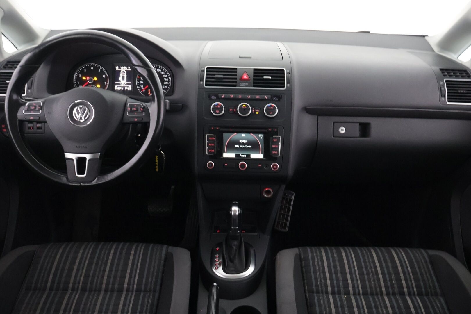Volkswagen Touran 2012 1,4 Cross Touran TGI EcoFuel DSG 110kW 150hv * YritysOutlet - Myydään vain yrityksille *