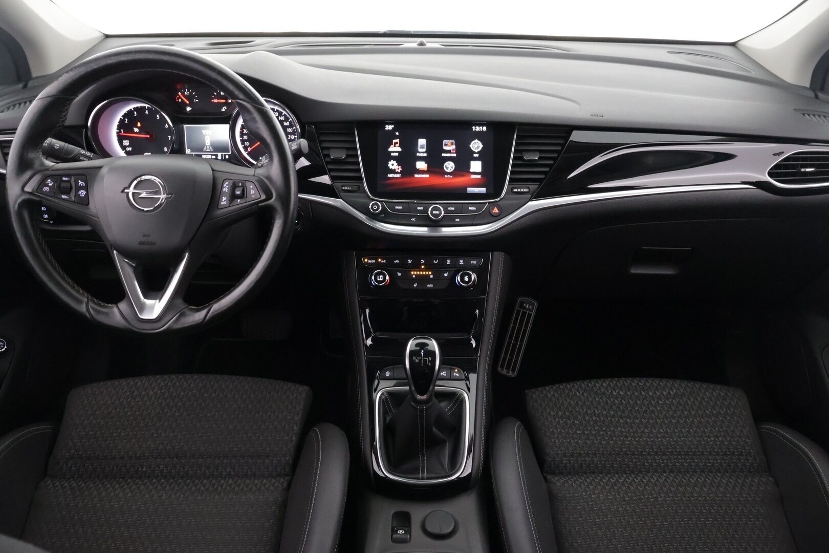 Opel Astra 2017 Sports Tourer Innovation 1,0 Turbo Start/Stop 77kW  *P-Kamera / BLIS / Kaistavahti / Navi / Keyless / Sähkökontti * - * Suomi-auto / Säännölliset huollot / Kustannustehokas *