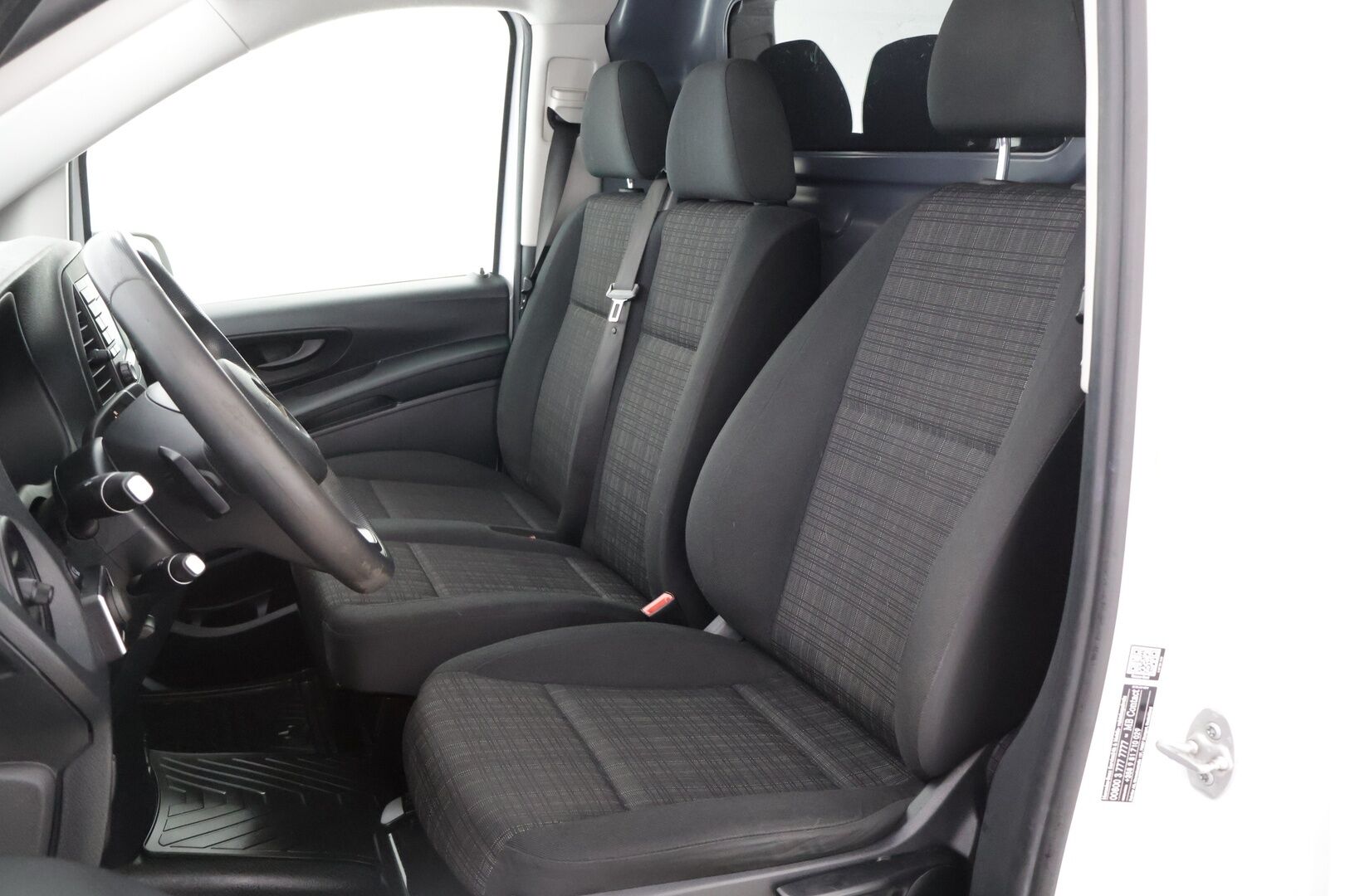 Mercedes-Benz Vito 2017 114CDI 4x4-3,05/34K pitkä A3 A *P.Kamera / Navi / ILS / Webasto / Koukku* - Kahdet renkaat / Merkkihuollot / Tutkat