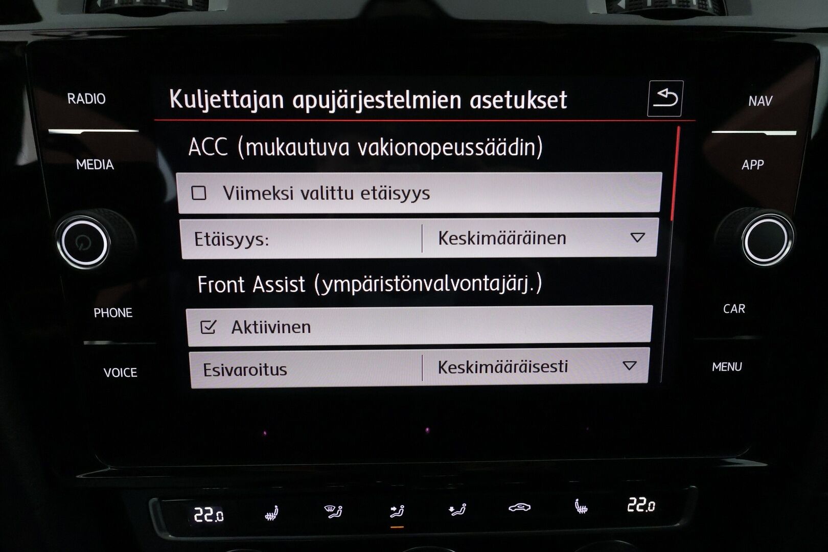 Volkswagen Golf 2017 GTI 2,0 TSI 169 kW (230 hv) DSG-autm.** Facelift / Adapt.vakkari / Digimittaristo / P.kamera / Nahka-alcantara sisusta / Keyless - Suomi-Auto / Apple&Android / Sporttipenkit