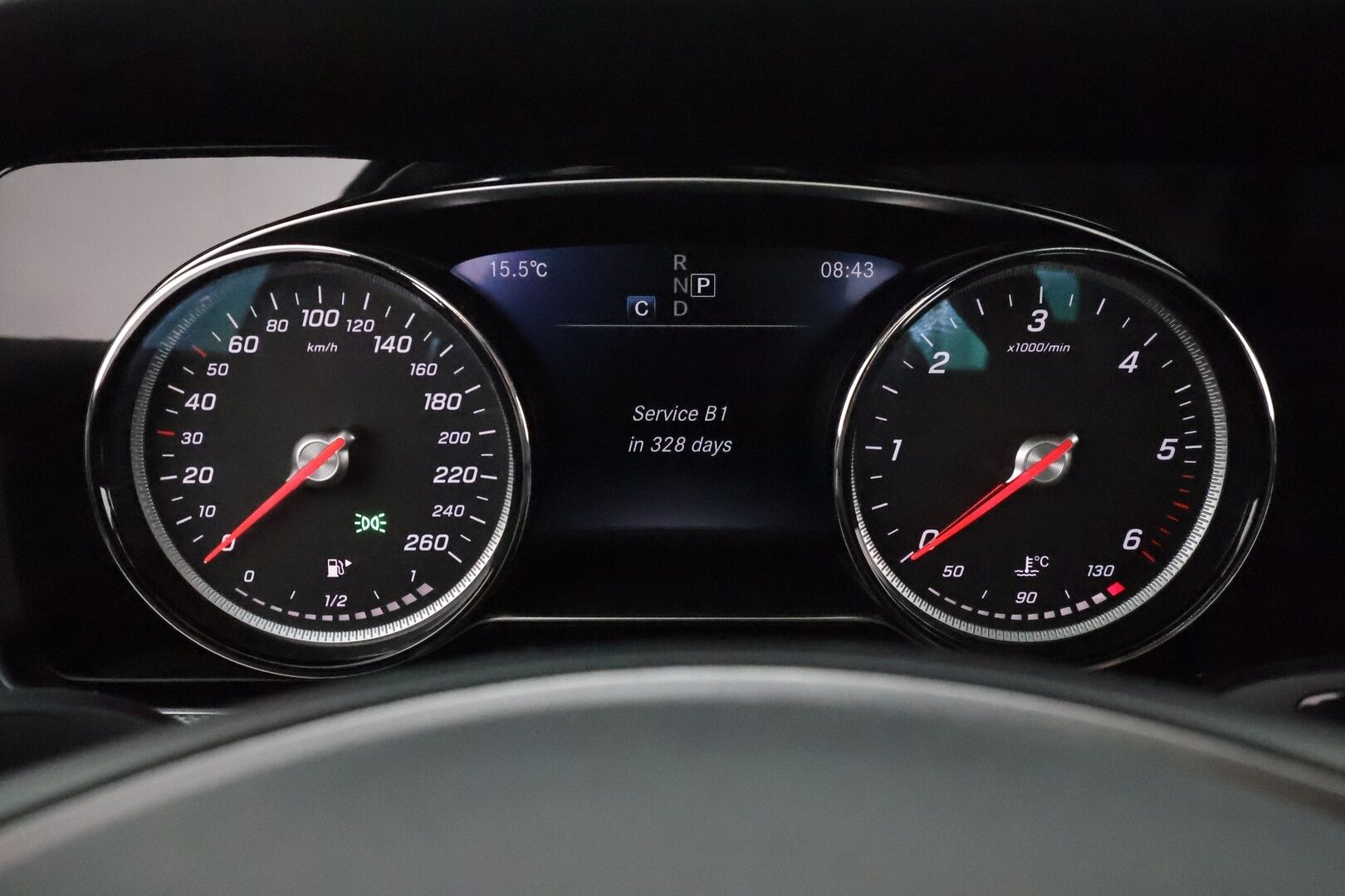 Mercedes-Benz E 2017 220 d A Premium Business ** Distronic PRO / P.Kamera / LED-High Performance / Navi / Sporttipenkit / Lohkolämmitin  ** - Suomi-auto / 2x Renkaat