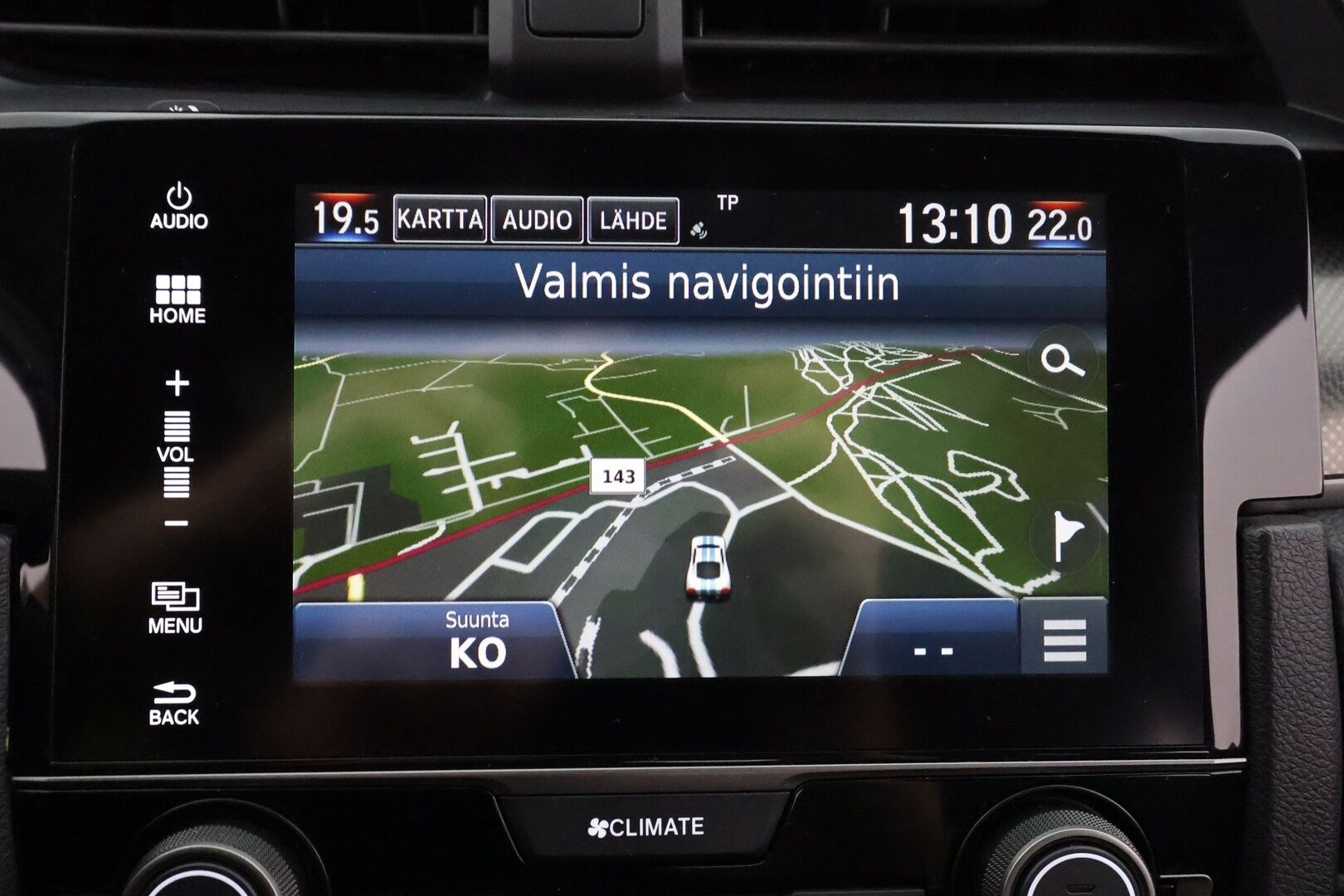 Honda Civic 2017 HB 129 hv Sport Premium AT - | ACC | Kattoluukku | Nahkaverhoilu | Koukku | LED | Lane Assist | BSM | Navi | Apple & Android | Keyless | P.kamera | Lohko+sisälämmitin | 2x renkaat aluin |