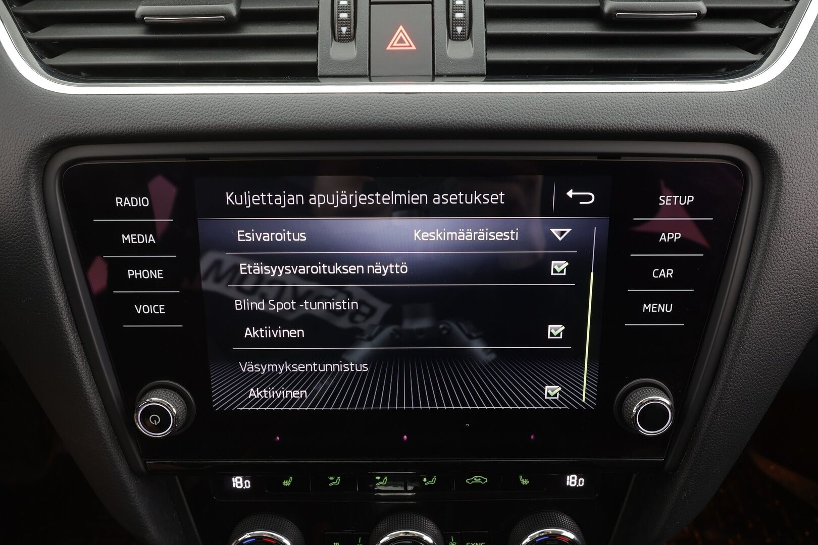 Skoda Octavia 2017 Combi 1,0 TSI Style DSG Autom. - KATSO HINTA! | Vakkari | Webasto | P.Kamera | LED | Ratinlämmitin | Apple&Android | Suomi-auto | Kahdet Renkaat |