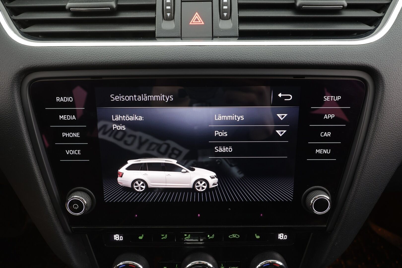 Skoda Octavia 2017 Combi 1,0 TSI Style DSG Autom. - KATSO HINTA! | Vakkari | Webasto | P.Kamera | LED | Ratinlämmitin | Apple&Android | Suomi-auto | Kahdet Renkaat |