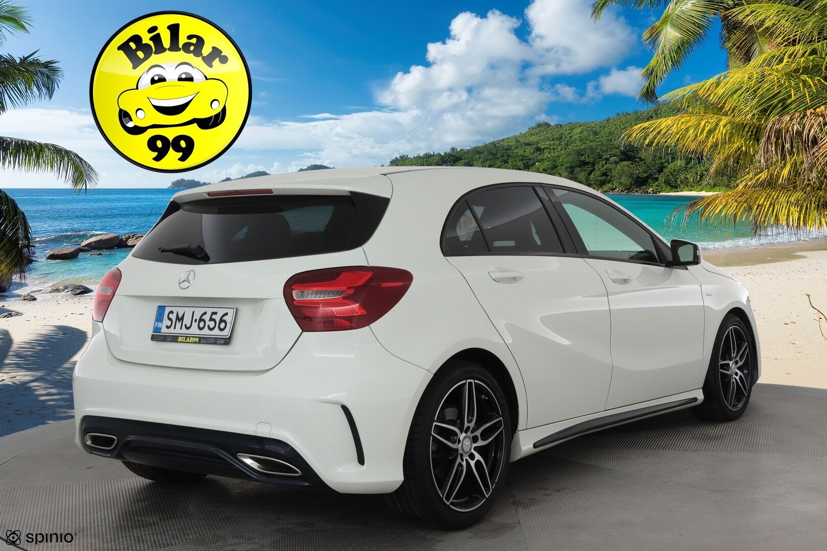 Mercedes-Benz A 2017 180 A White Art Edition AMG **LED-High Performance / P.Kamera / Vakkari / Sporttipenkit / Nahka-Alcantara** - 1-om Suomi-auto / Kahdet Renkaat