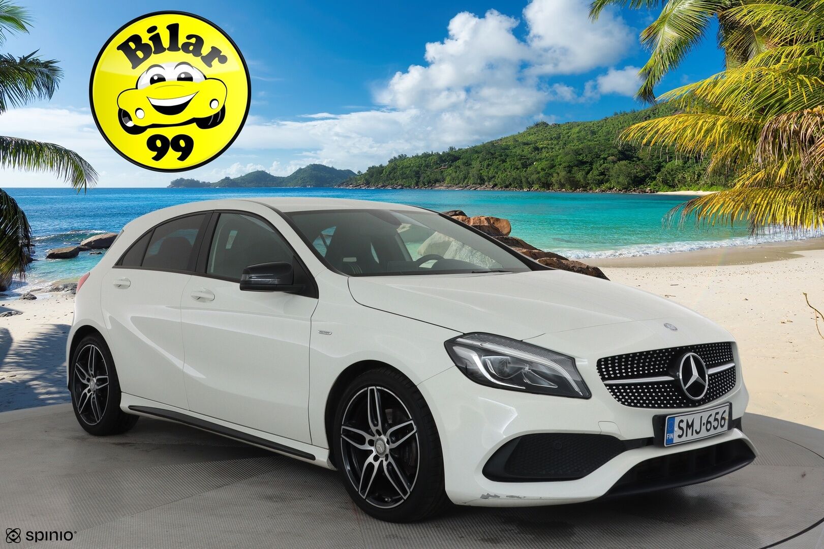 Mercedes-Benz A 2017 180 A White Art Edition AMG **LED-High Performance / P.Kamera / Vakkari / Sporttipenkit / Nahka-Alcantara** - 1-om Suomi-auto / Kahdet Renkaat