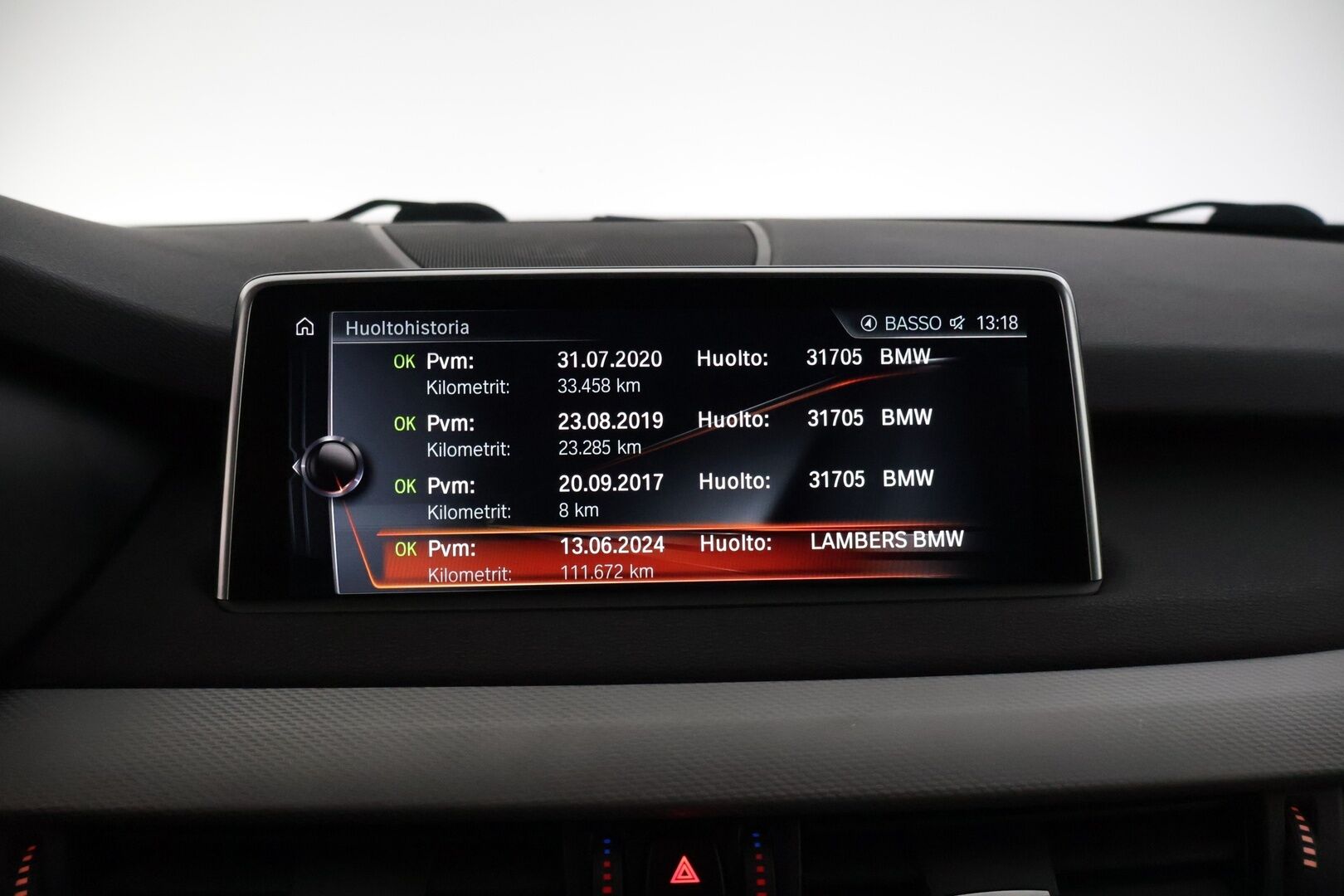 BMW X5 2017 F15 xDrive40e A * YritysOutlet - Myydään vain yrityksille / HarmanKardon / P-kamera / BLIS / Adapt. alusta / HUD * - * Suomi-auto / Näyttävä! / Kahdet renkaat BMW alumiinivanteilla! *