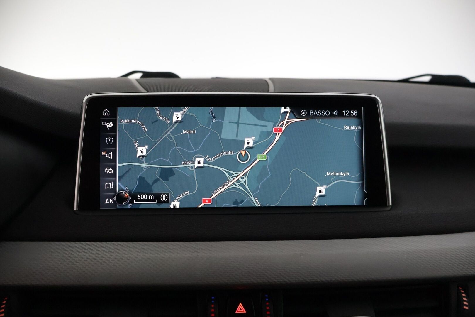 BMW X5 2017 F15 xDrive40e A * YritysOutlet - Myydään vain yrityksille / HarmanKardon / P-kamera / BLIS / Adapt. alusta / HUD * - * Suomi-auto / Näyttävä! / Kahdet renkaat BMW alumiinivanteilla! *