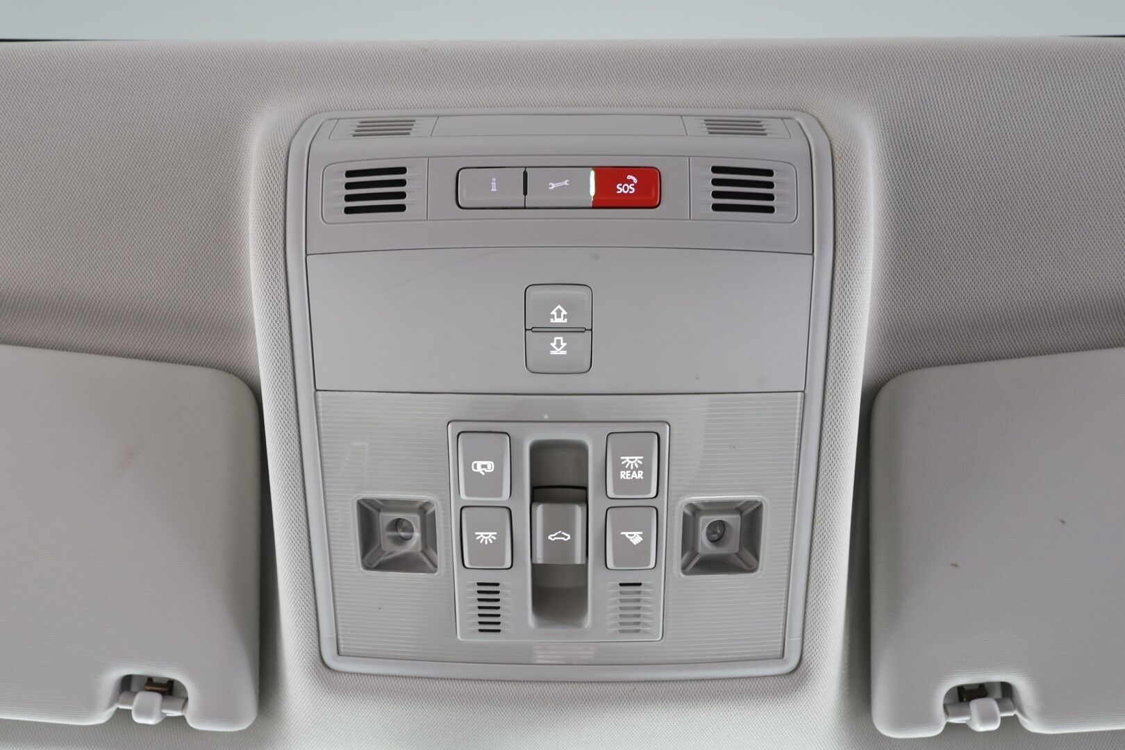 Skoda Kodiaq 2018 1,4 TSI ACT Style DSG 7-P * Webasto / Koukku / Canton / ACC / Panorama / Muistipenkit / P.Tutkat / Navi / Keyless * - 1-om Suomi-auto / Kahdet renkaat aluvanteilla - HULLUT AVAJAISHULINAT KORKOTARJOUS 3,29 %