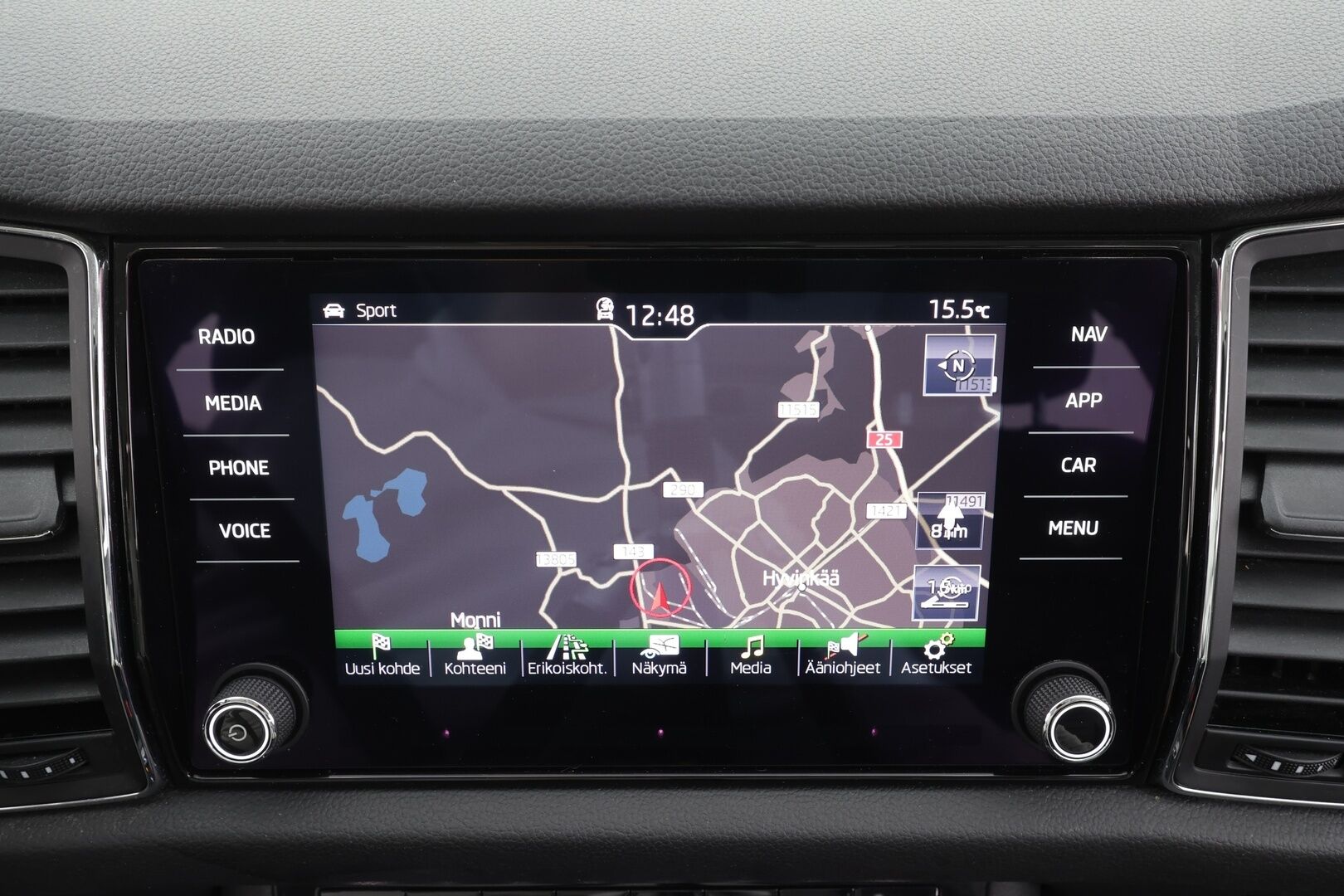 Skoda Kodiaq 2018 1,4 TSI ACT Style DSG 7-P * Webasto / Koukku / Canton / ACC / Panorama / Muistipenkit / P.Tutkat / Navi / Keyless * - 1-om Suomi-auto / Kahdet renkaat aluvanteilla - HULLUT AVAJAISHULINAT KORKOTARJOUS 3,29 %