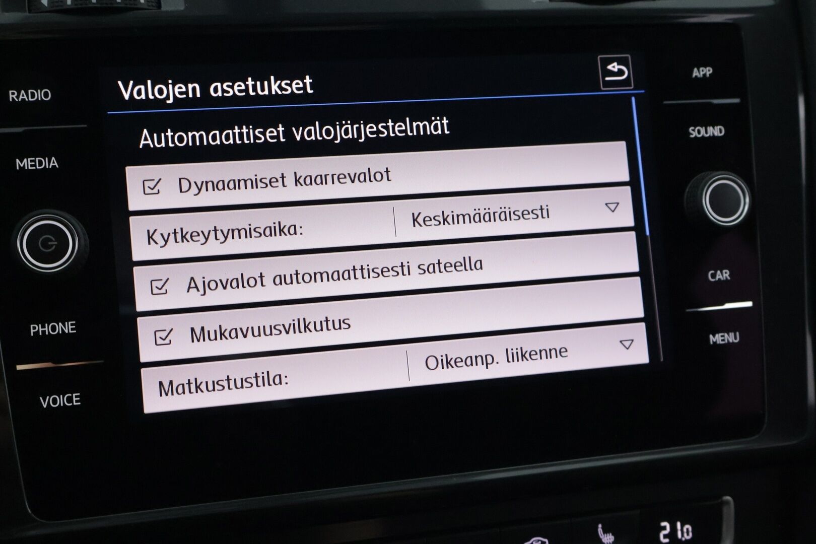 Volkswagen Golf 2018 Variant Comfortline 1,6 TDI 85 kW (115 hv) - | Juuri huollettu | Ei adblue | Suomi-auto | 2x Nokian renkaat | ACC | Kamera | Carplay | 