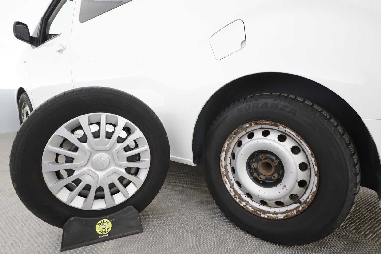 Toyota Proace Verso 2018 Active L2 2,0 D 150 9-P * Lohkolämmitin / Koukku / Vakkari / Bluetooth / Ilmastointi * - Suomi-auto / Kahdet renkaat