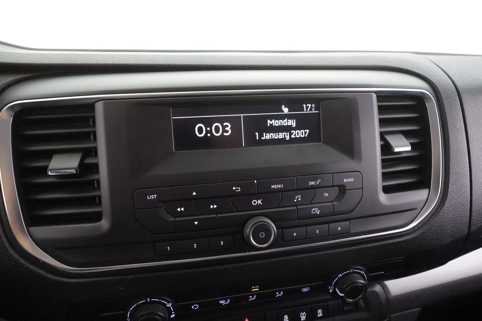 Toyota Proace Verso 2018 Active L2 2,0 D 150 9-P * Lohkolämmitin / Koukku / Vakkari / Bluetooth / Ilmastointi * - Suomi-auto / Kahdet renkaat